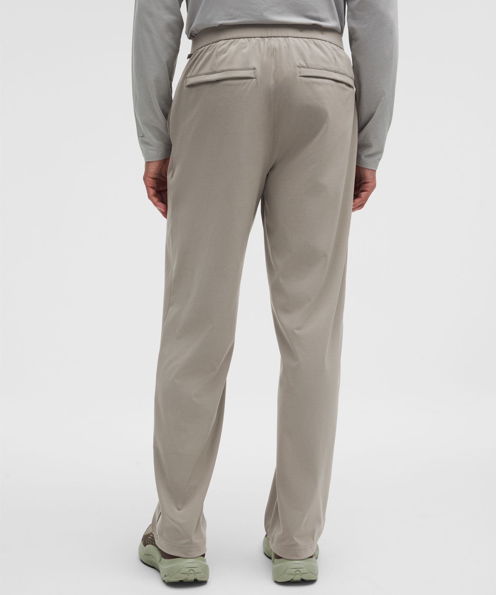Lululemon Men's Daydrift Classic-Fit Trouser Shorter *No Belt Loops — фото 3
