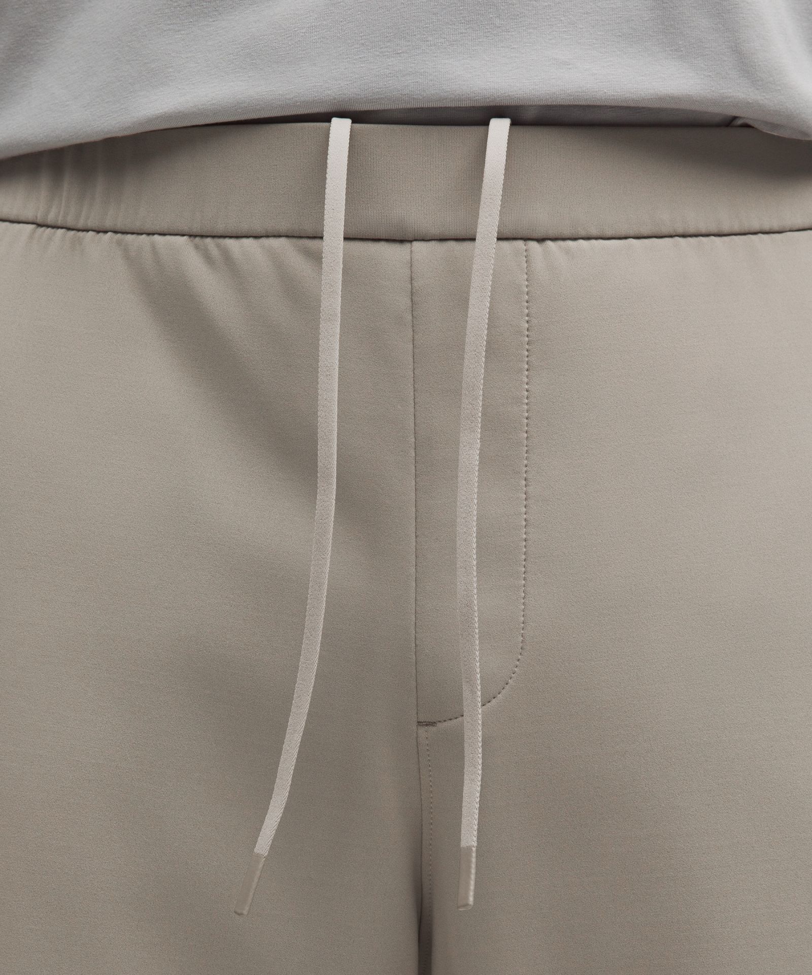 Lululemon Men's Daydrift Classic-Fit Trouser Shorter *No Belt Loops — фото 4