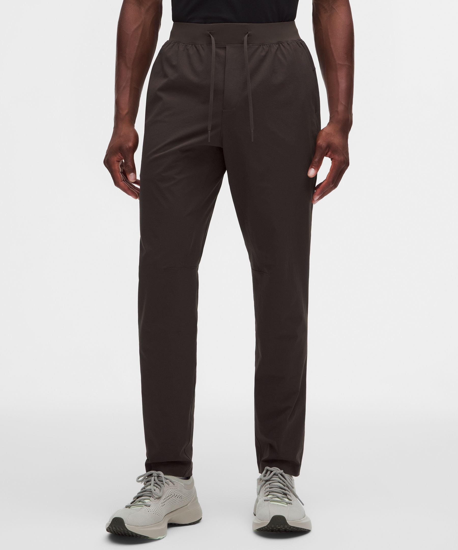 Pantalon ajusté Zeroed In