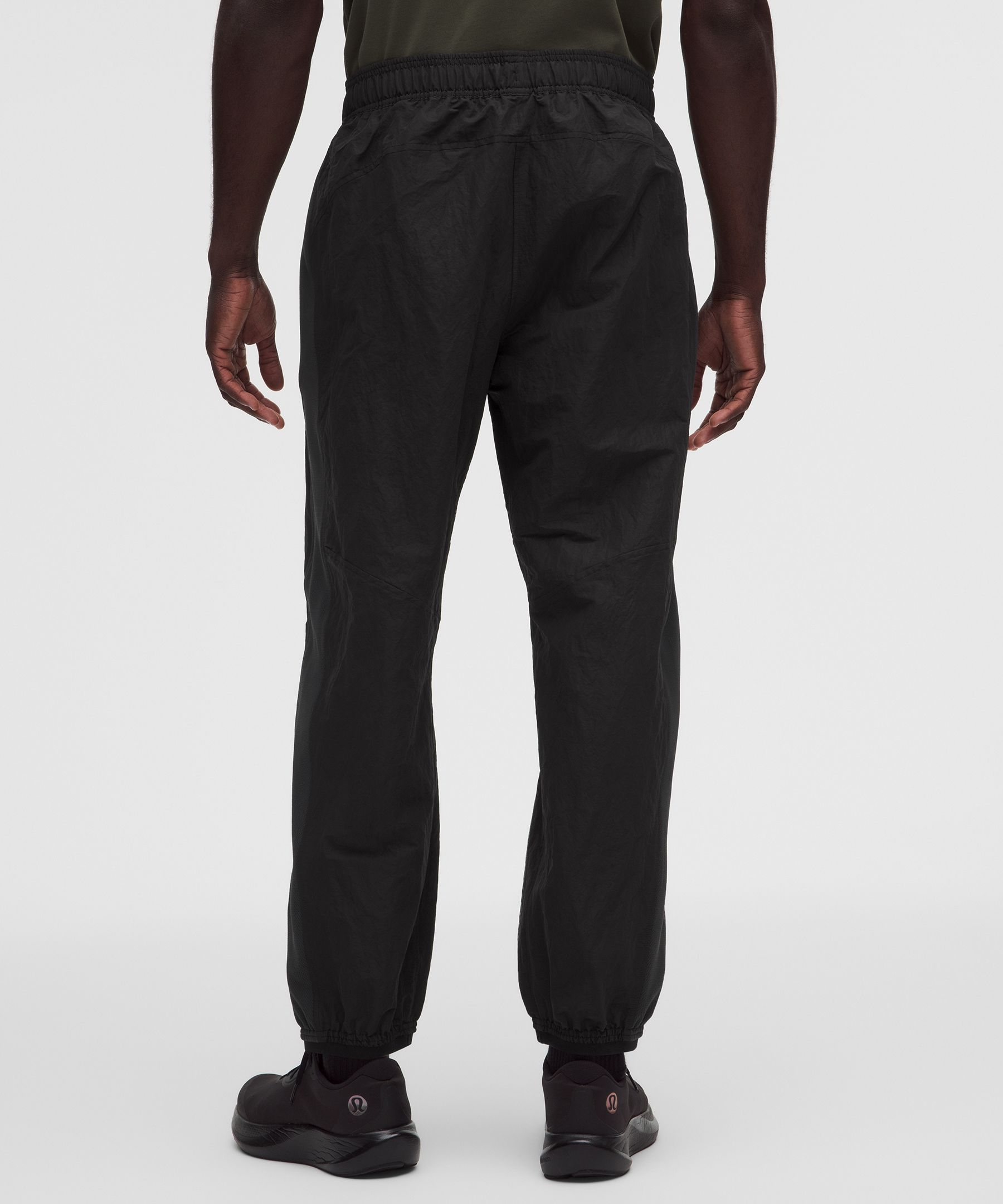 Pantal&oacute;n de ch&aacute;ndal con paneles de malla *Largo est&aacute;ndar