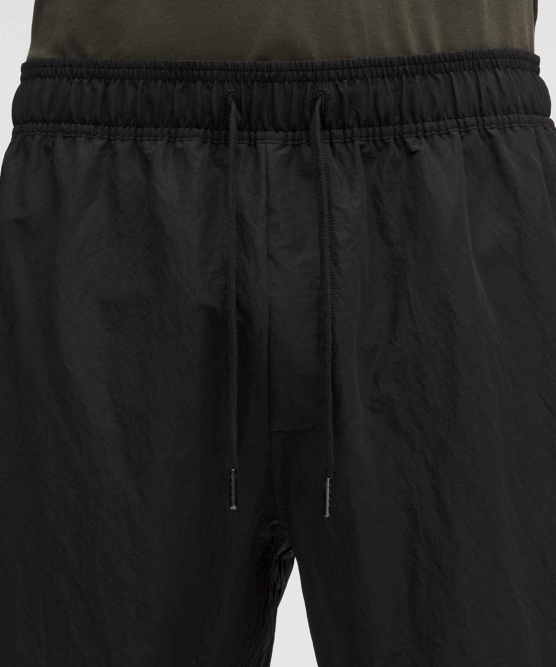 Pantal&oacute;n de ch&aacute;ndal con paneles de malla *Largo est&aacute;ndar