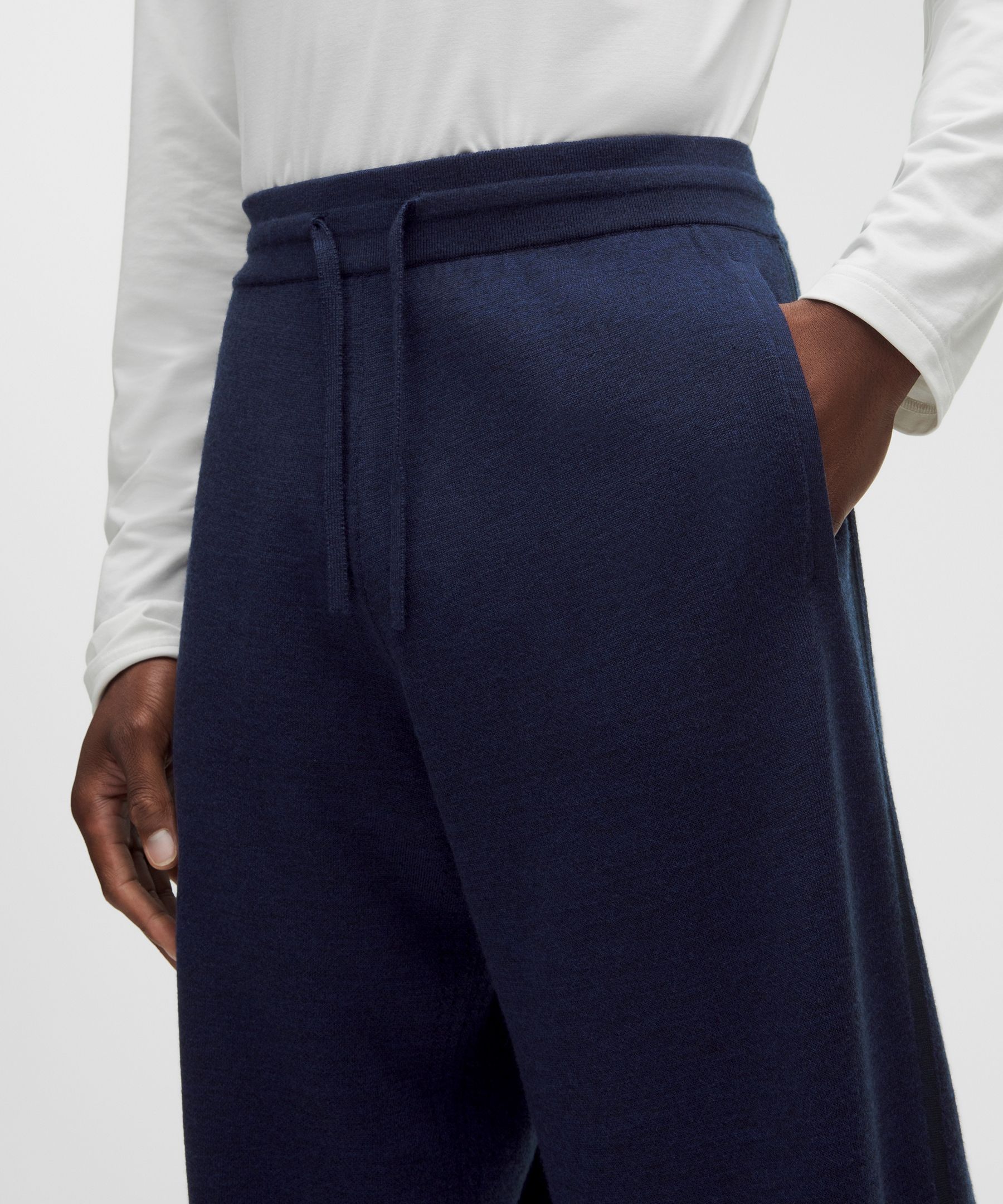 Pantal&oacute;n de ch&aacute;ndal de punto de lana merina *Largo est&aacute;ndar