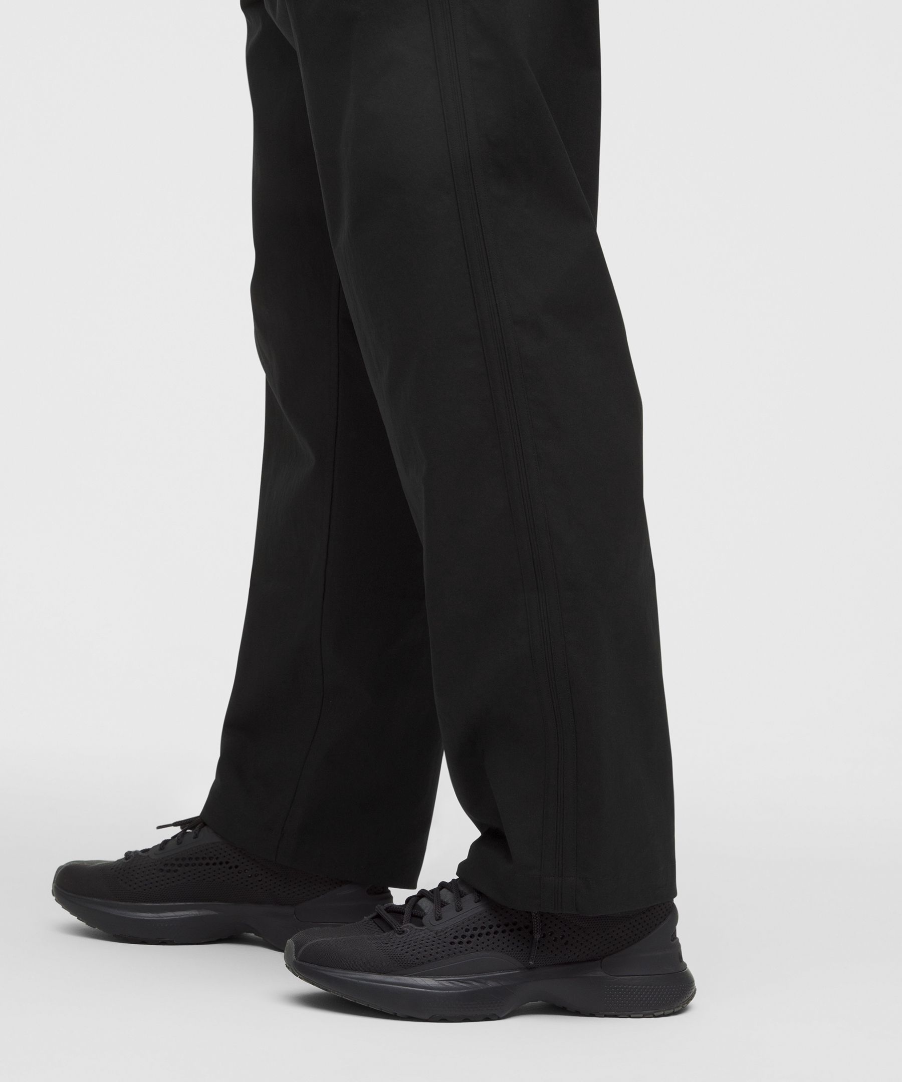 Smooth Twill Track Pant *Regular