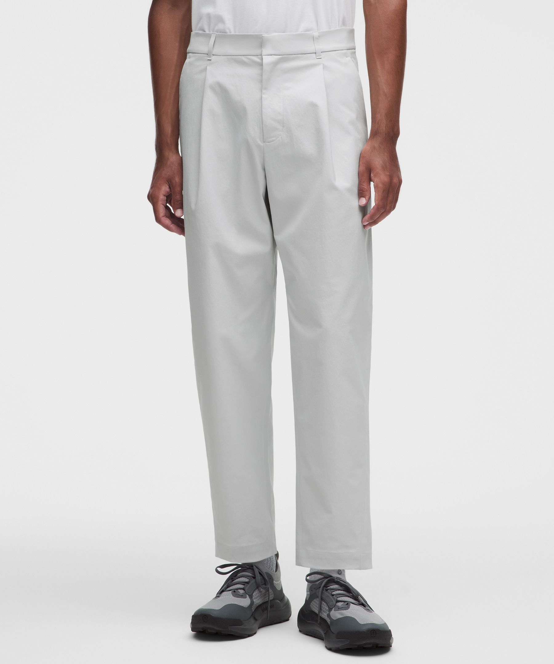 Pantalon habillé sergé lisse à plis The Norm