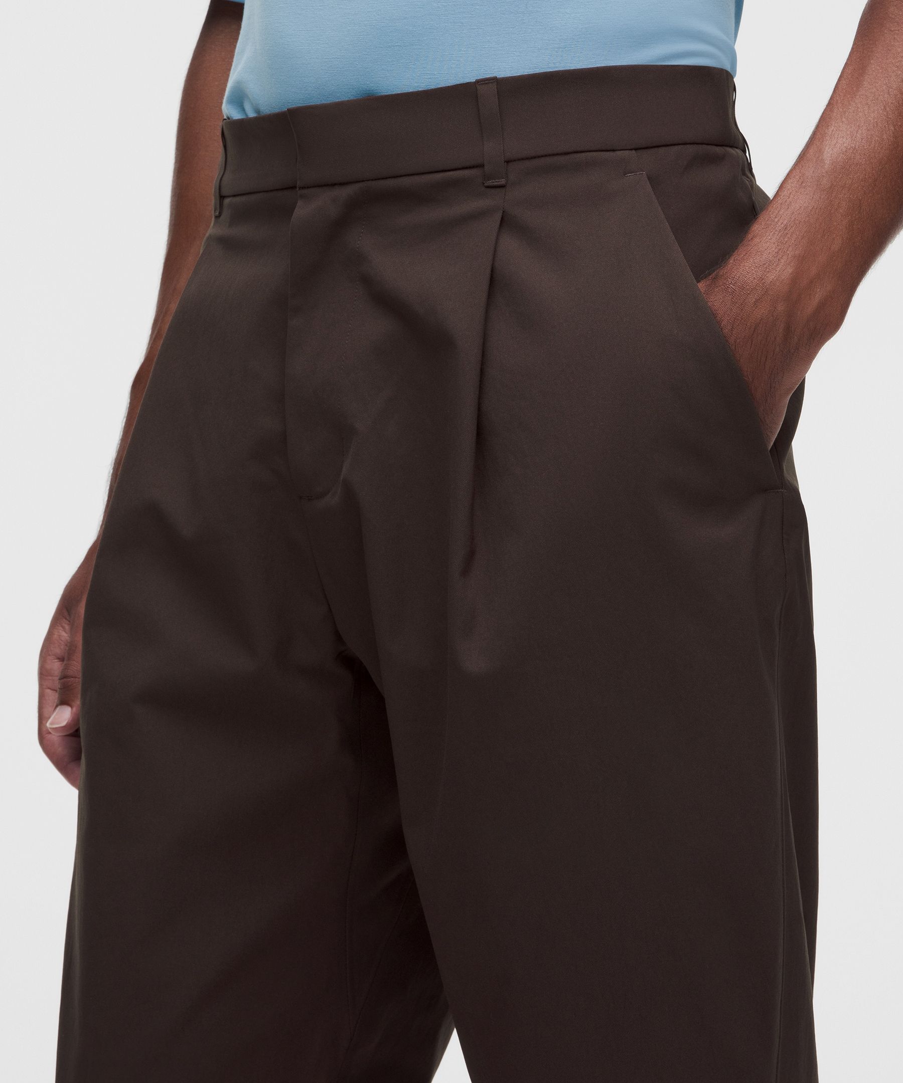 The Norm Pleated Smooth Twill Trouser *Regular