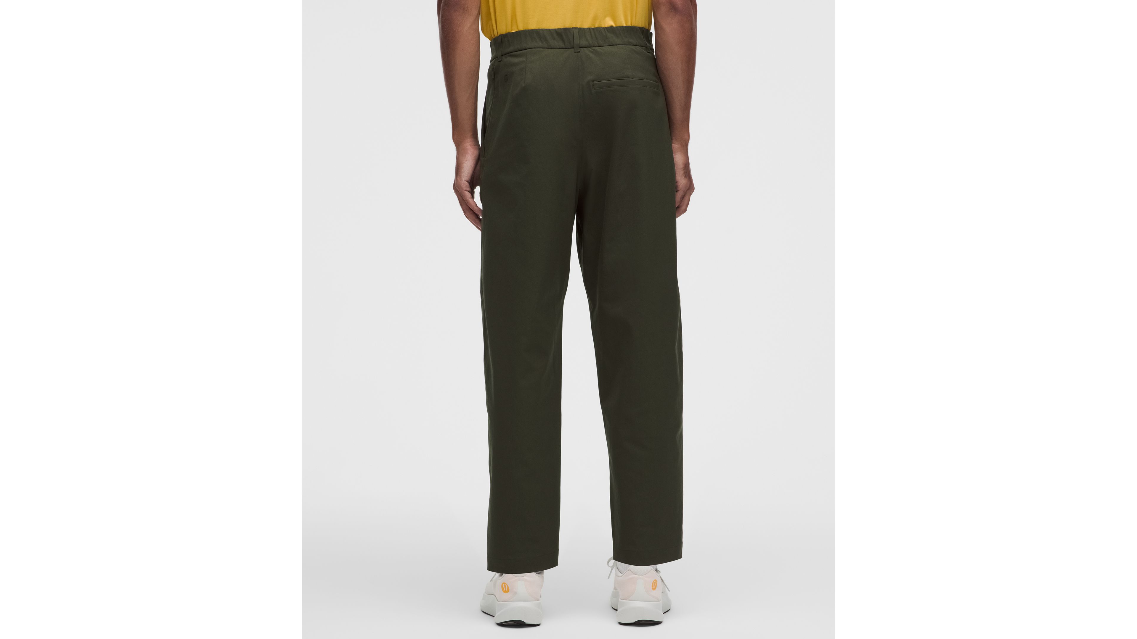 The Norm Pleated Smooth Twill Trouser *Regular