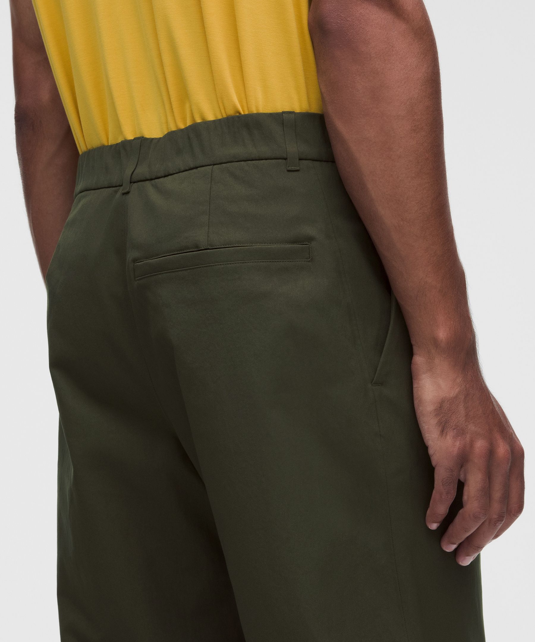 The Norm Pleated Smooth Twill Trouser *Regular