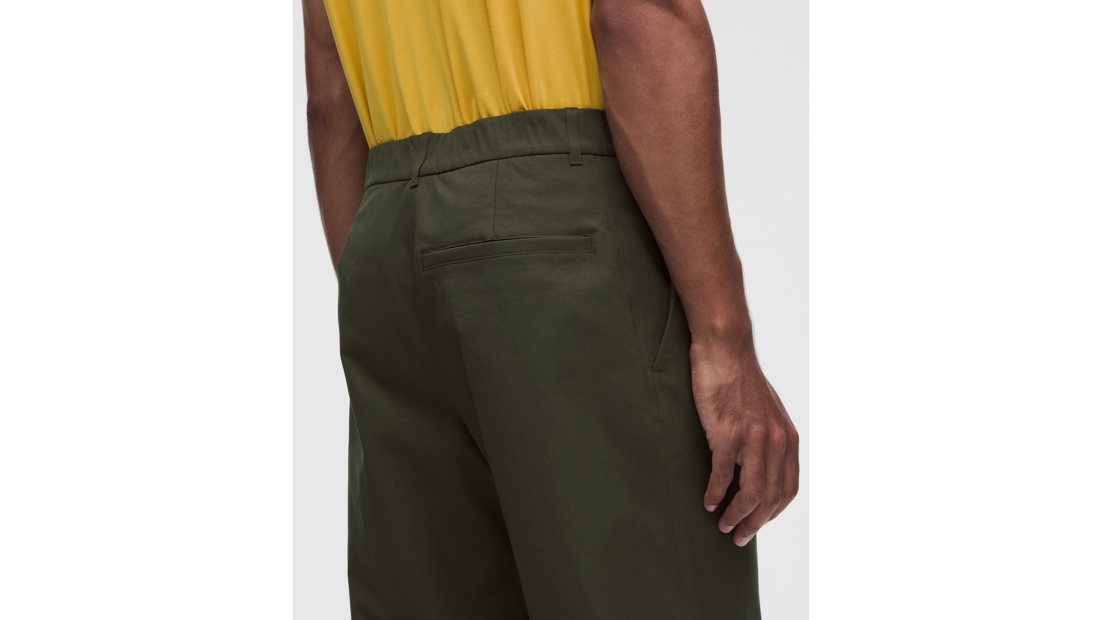 The Norm Pleated Smooth Twill Trouser *Regular