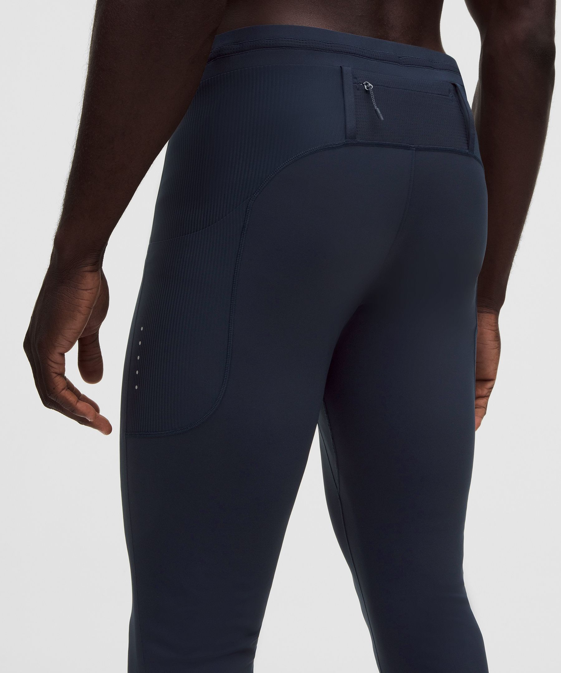 Fast and Free Tight 28"