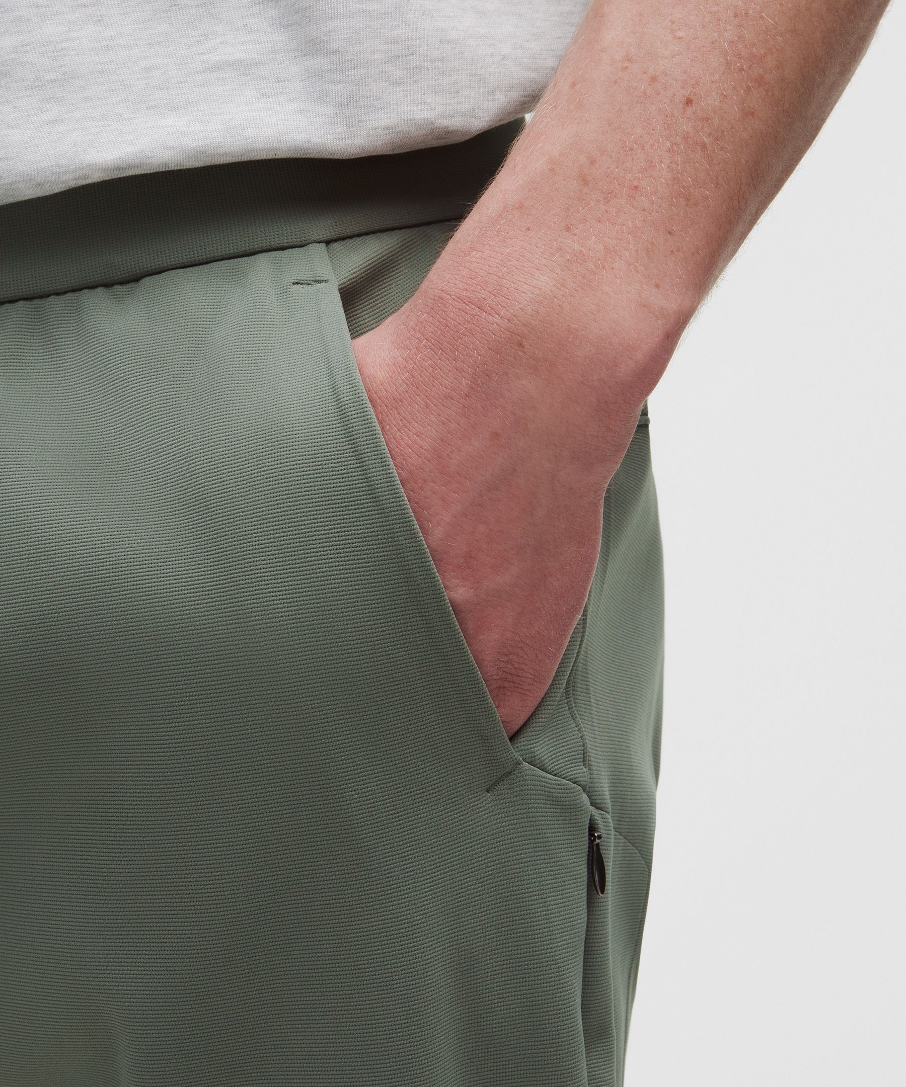 Sojourn Jogger *Tall