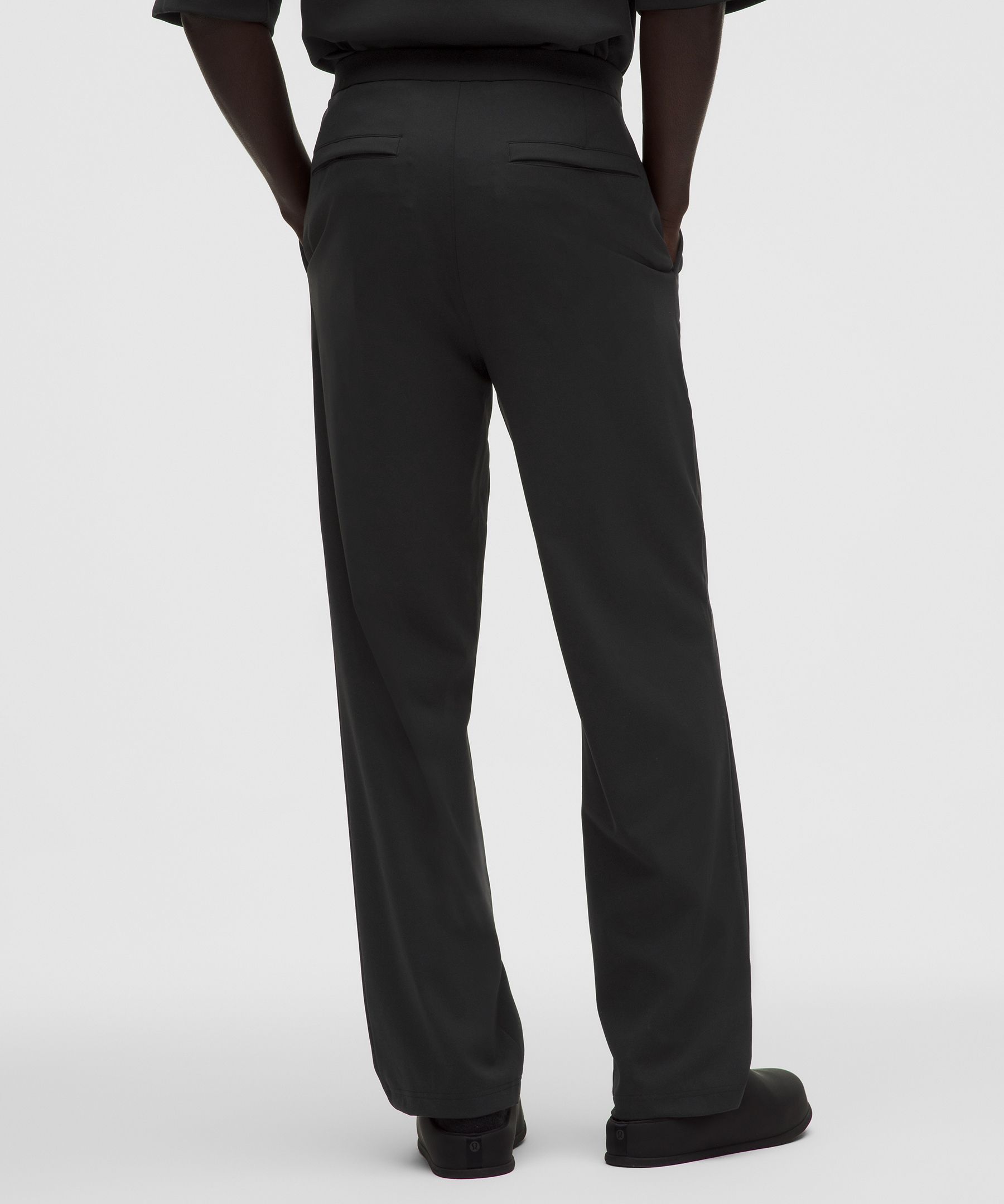 Men's Daydrift Classic-Fit Pintuck Trouser *Regular