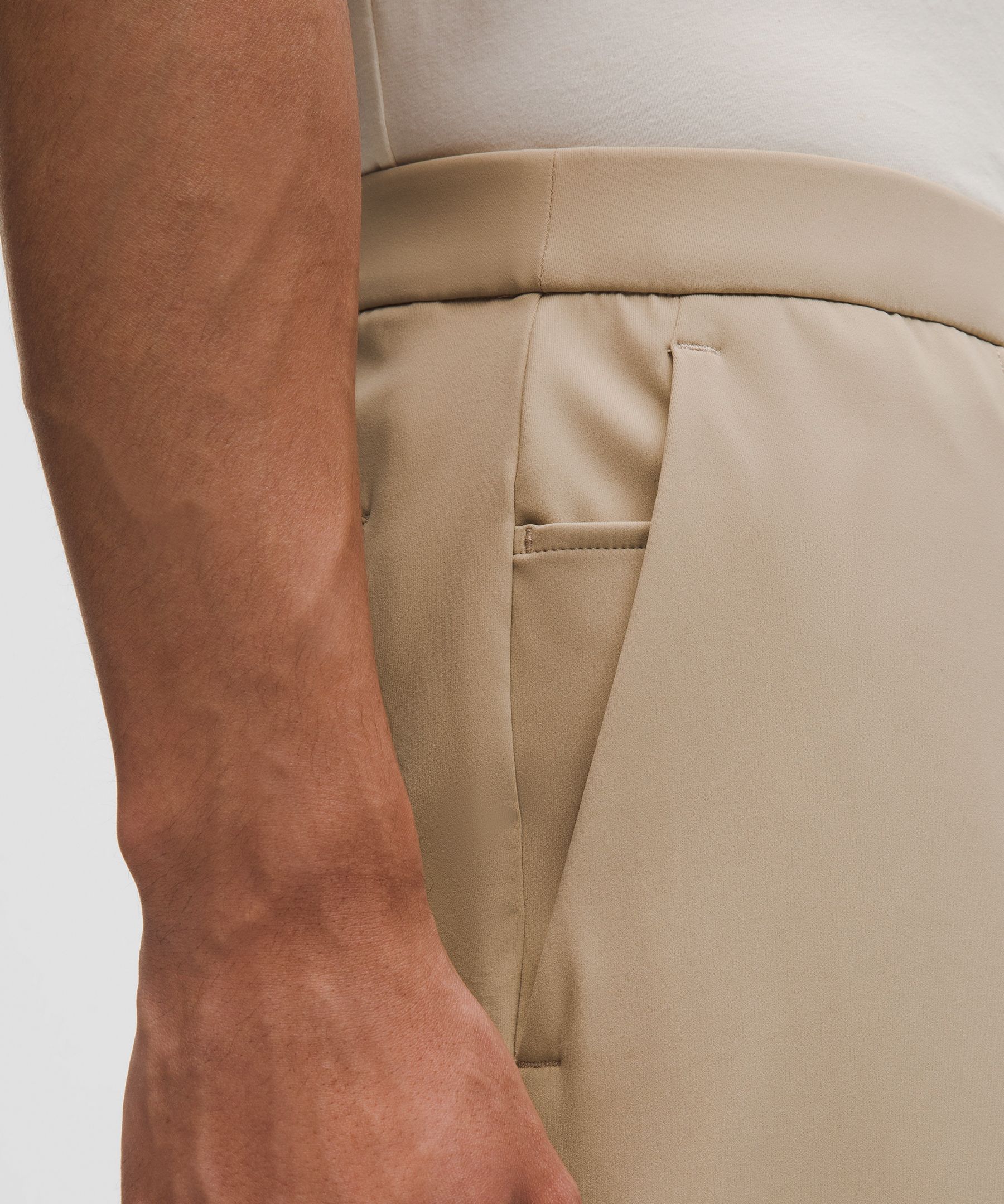 Men's Daydrift Classic-Fit Pintuck Trouser *Regular