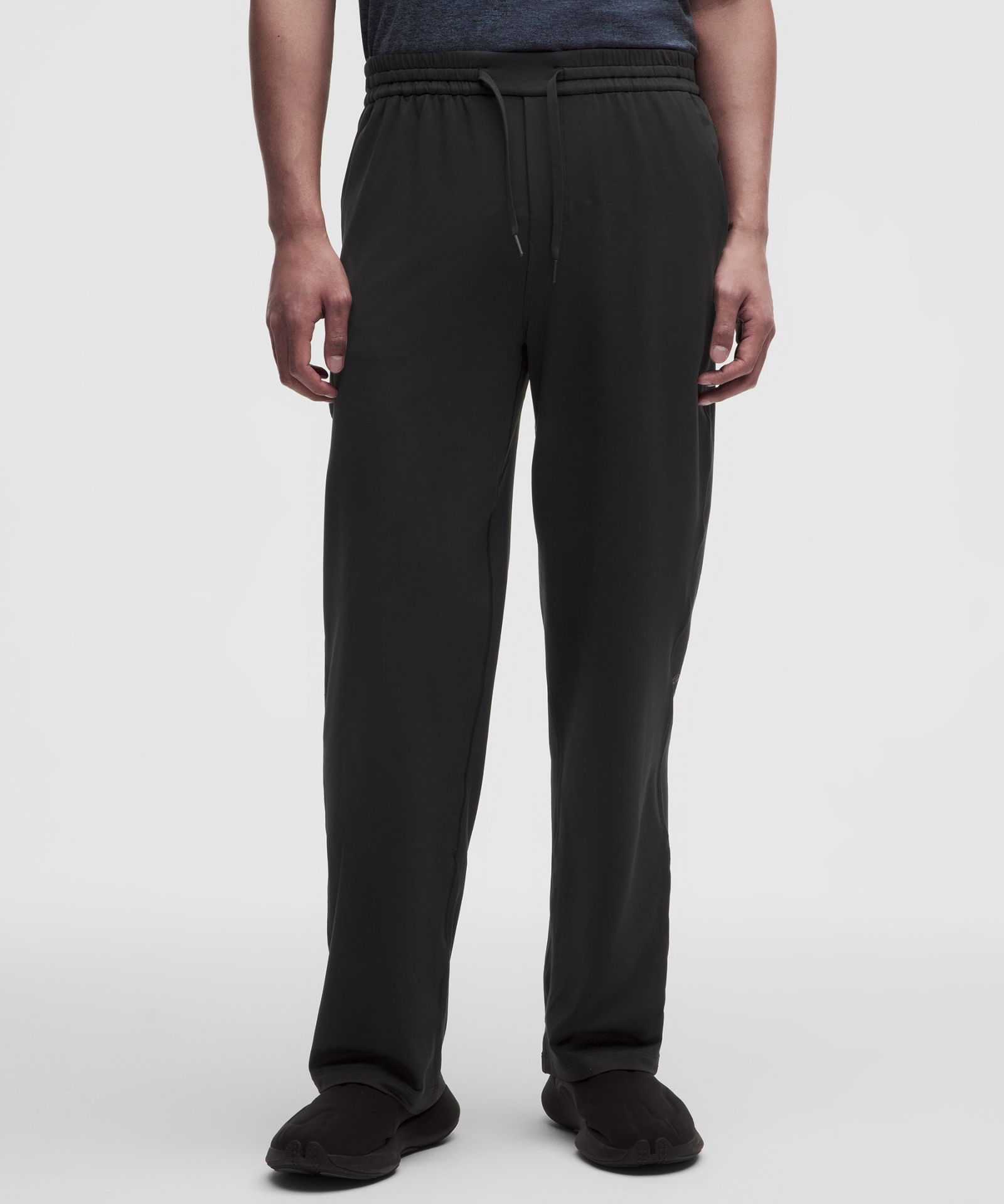 Мужские брюки Lululemon Soft Jersey Classic-Fit — фото 2