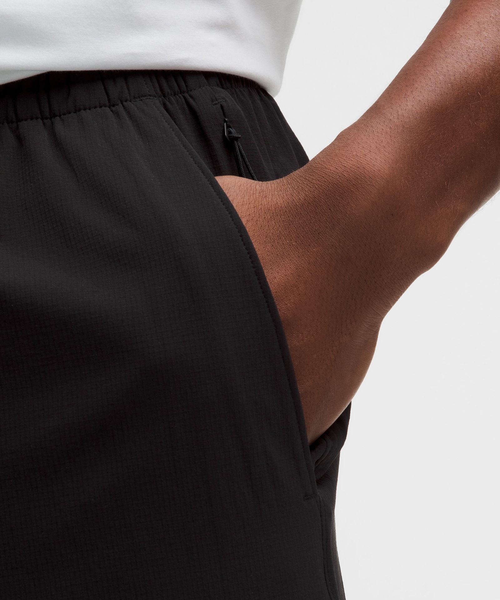Мужские брюки Lululemon Zero Tucks Ripstop свободного кроя — фото 5