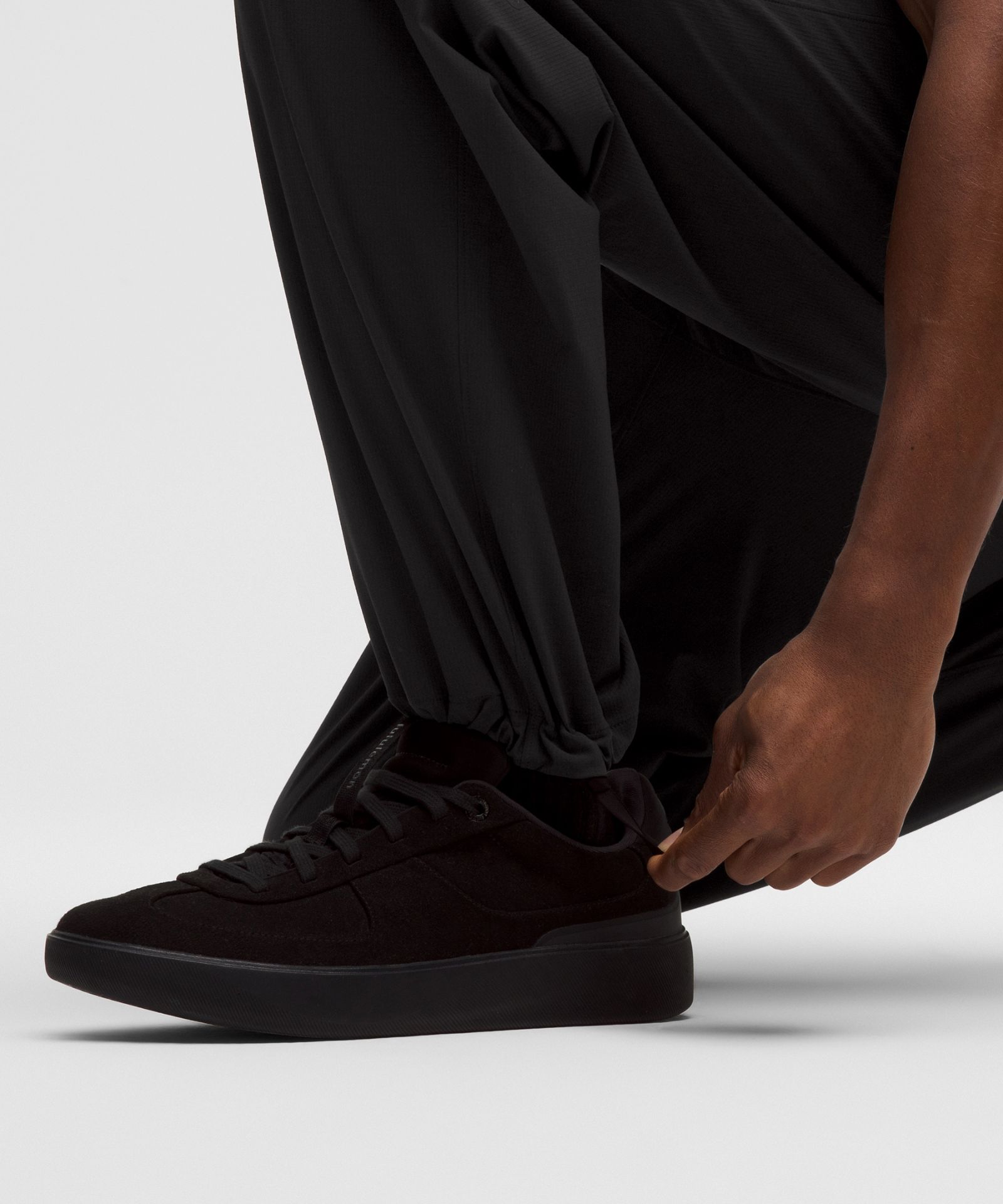 Мужские брюки Lululemon Zero Tucks Ripstop свободного кроя — фото 8