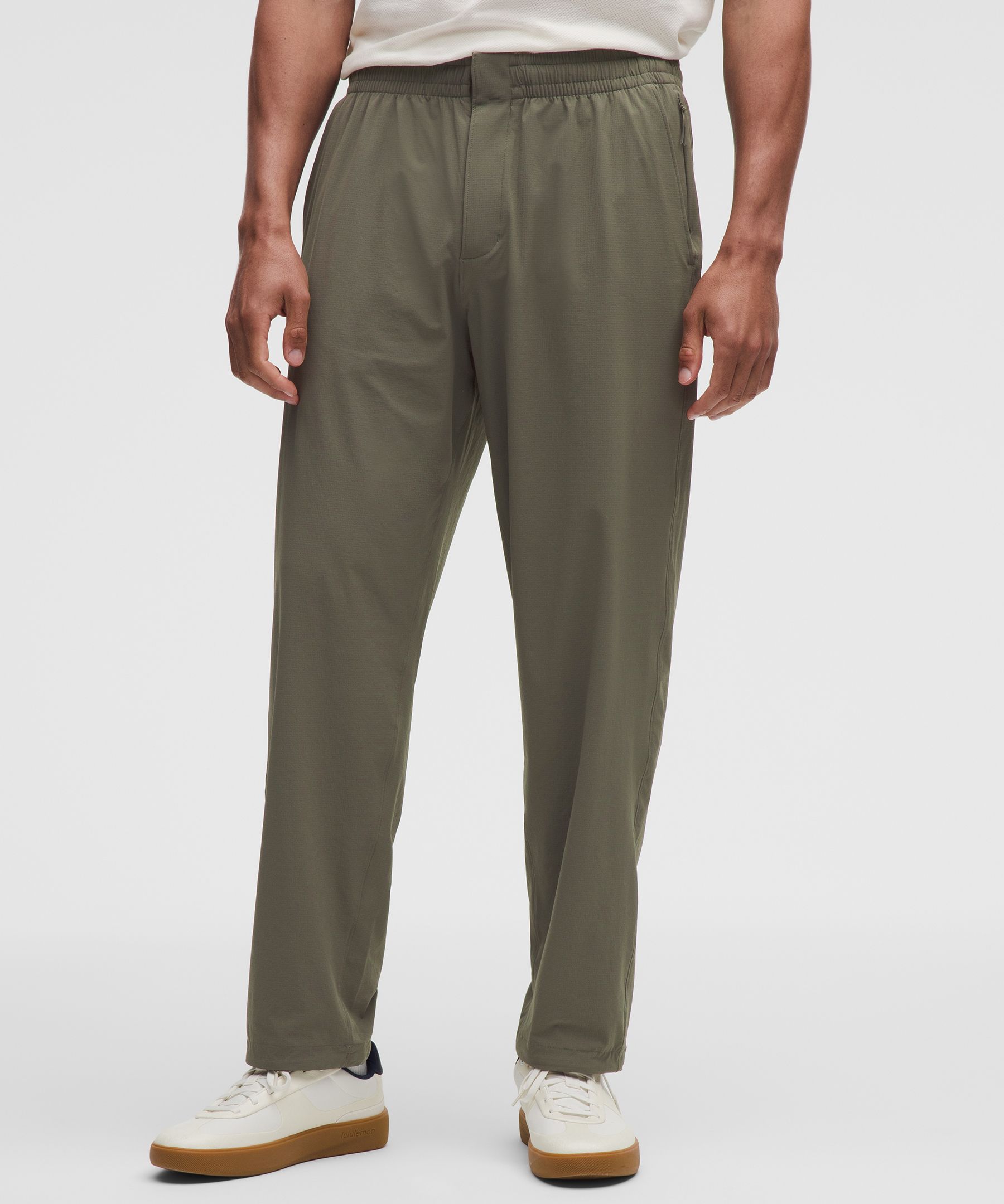 Pantal&oacute;n antidesgarros Zero Tucks de corte holgado *Largo est&aacute;ndar