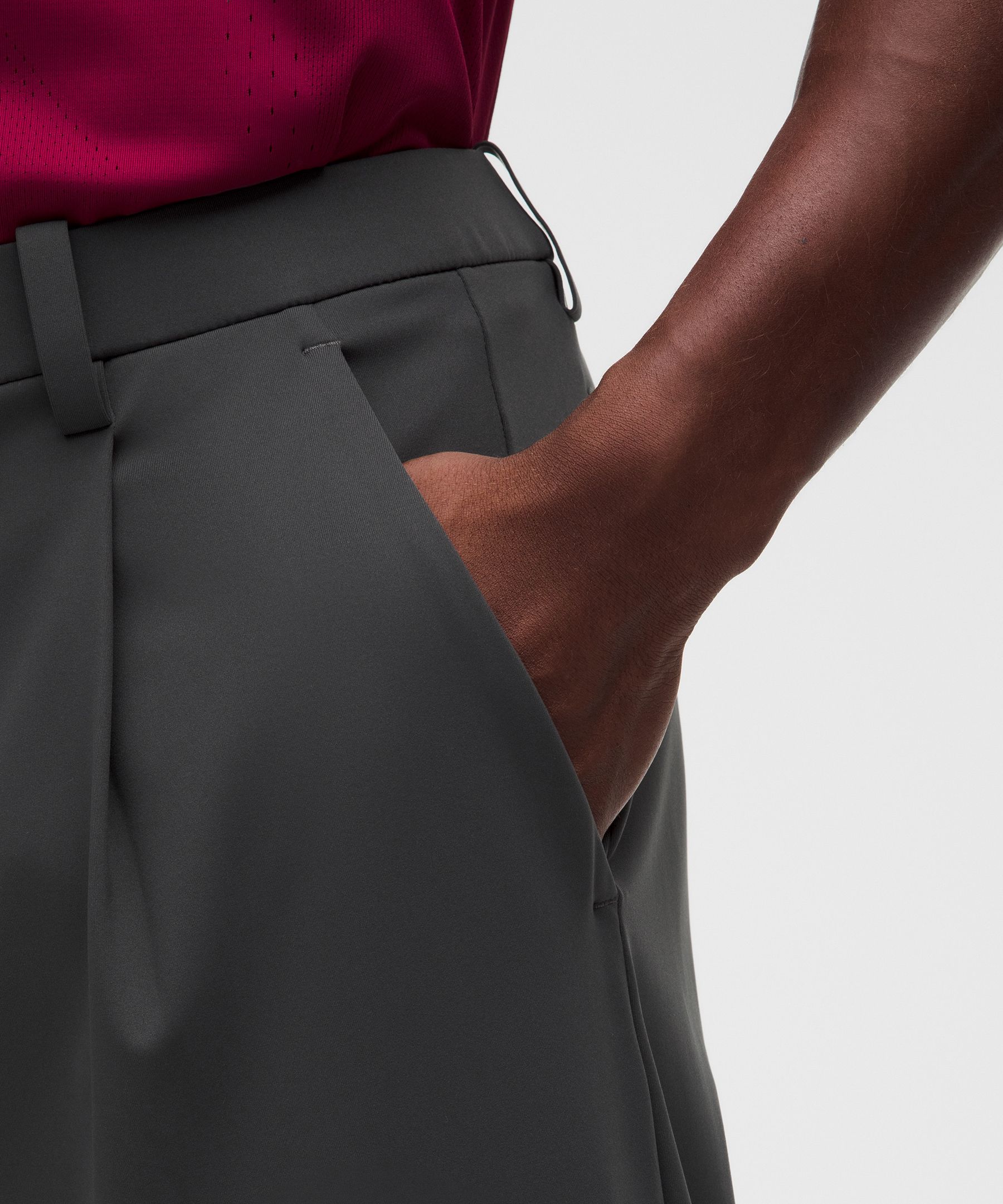 Pantalon Daydrift &agrave; plis coupe d&eacute;contract&eacute;e pour hommes *Standard