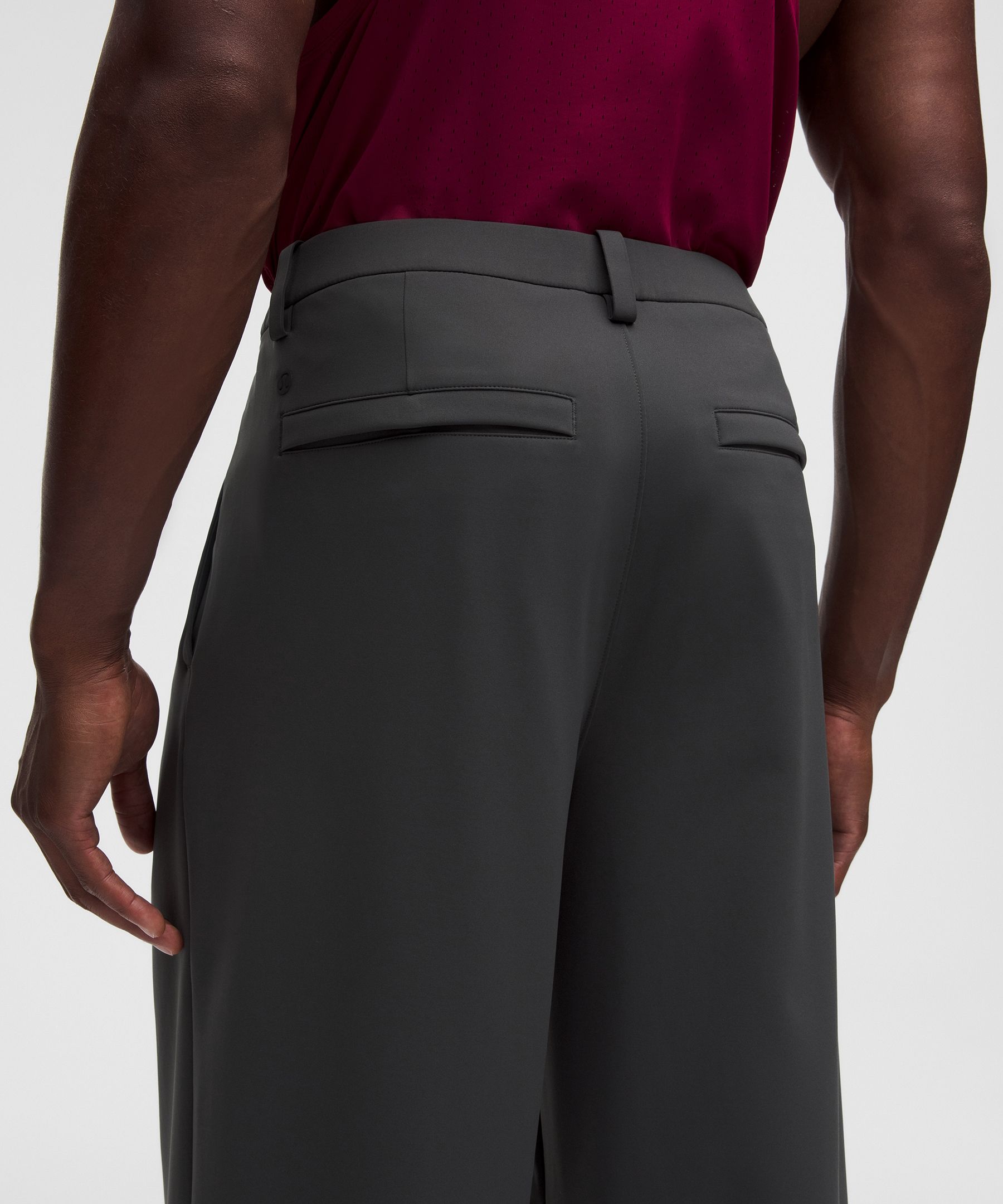 Pantalon Daydrift &agrave; plis coupe d&eacute;contract&eacute;e pour hommes *Standard