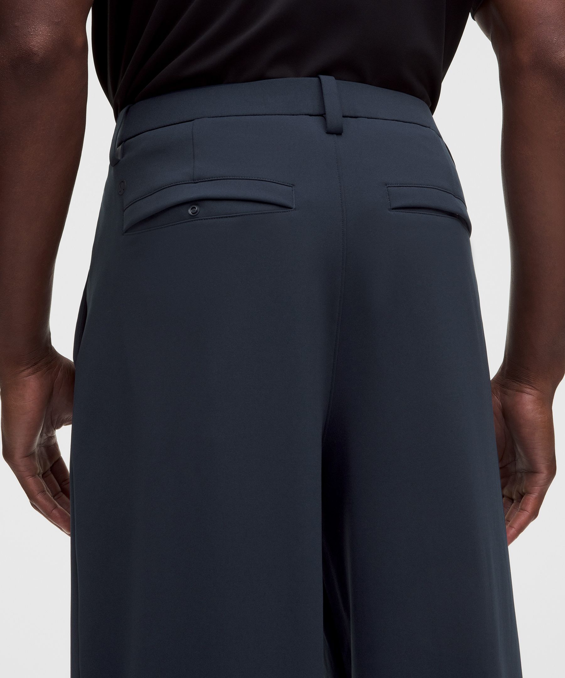 Men's Daydrift Relaxed-Fit Pleated Trouser *Regular