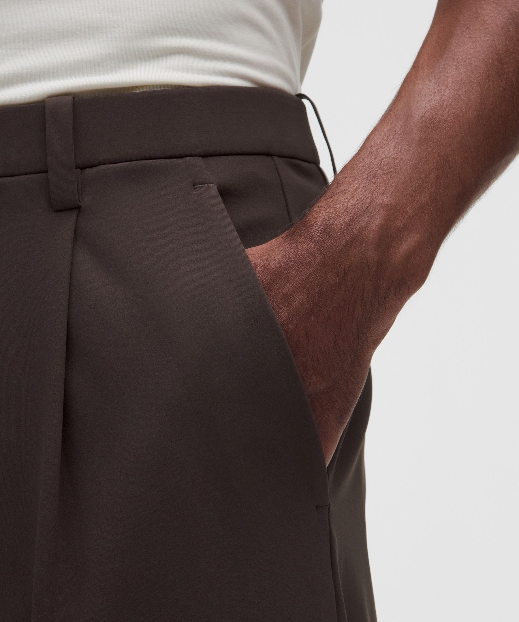 Men's Daydrift Relaxed-Fit Pleated Trouser *Regular