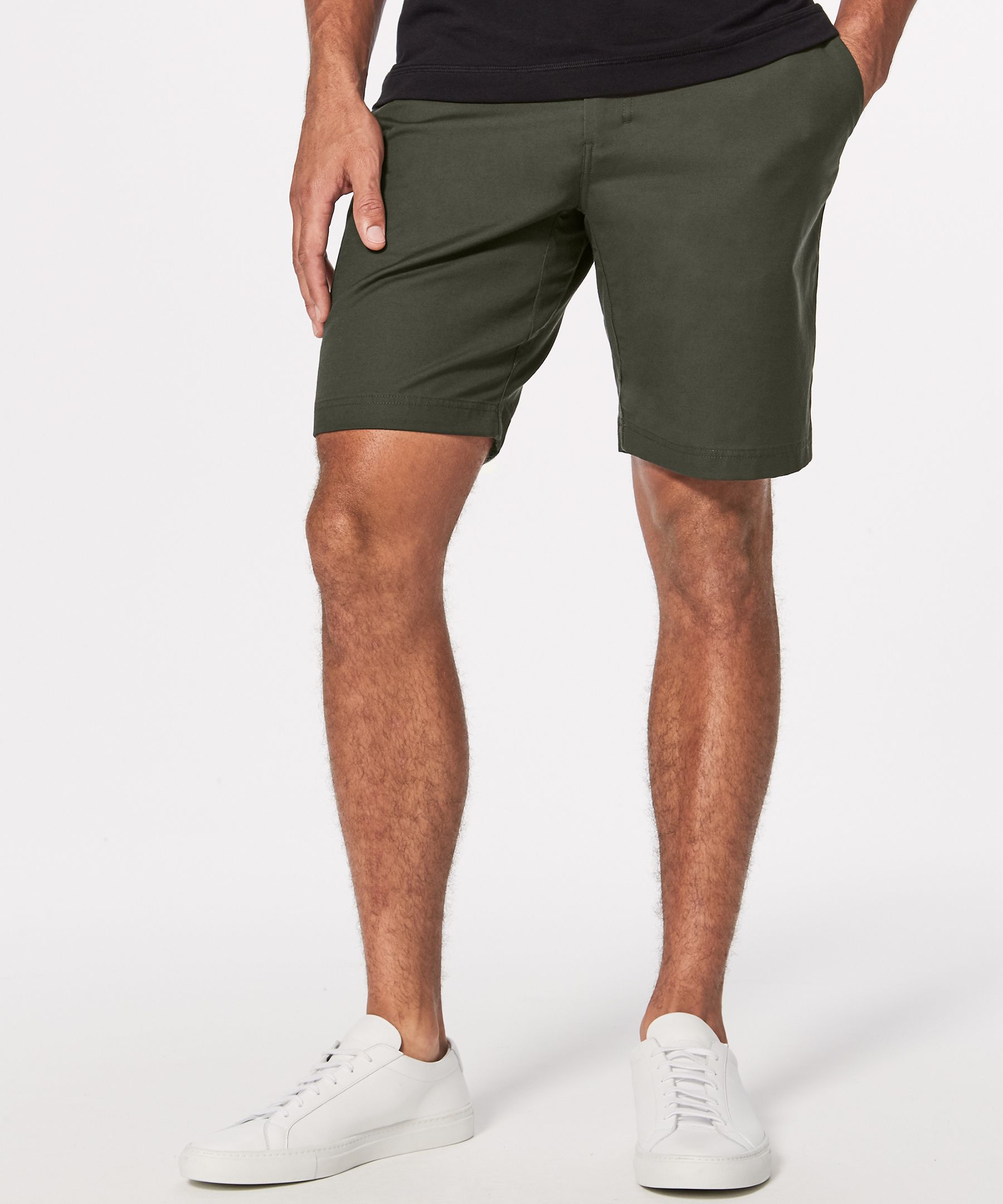 8 pairs of men's golf shorts for spring and summer