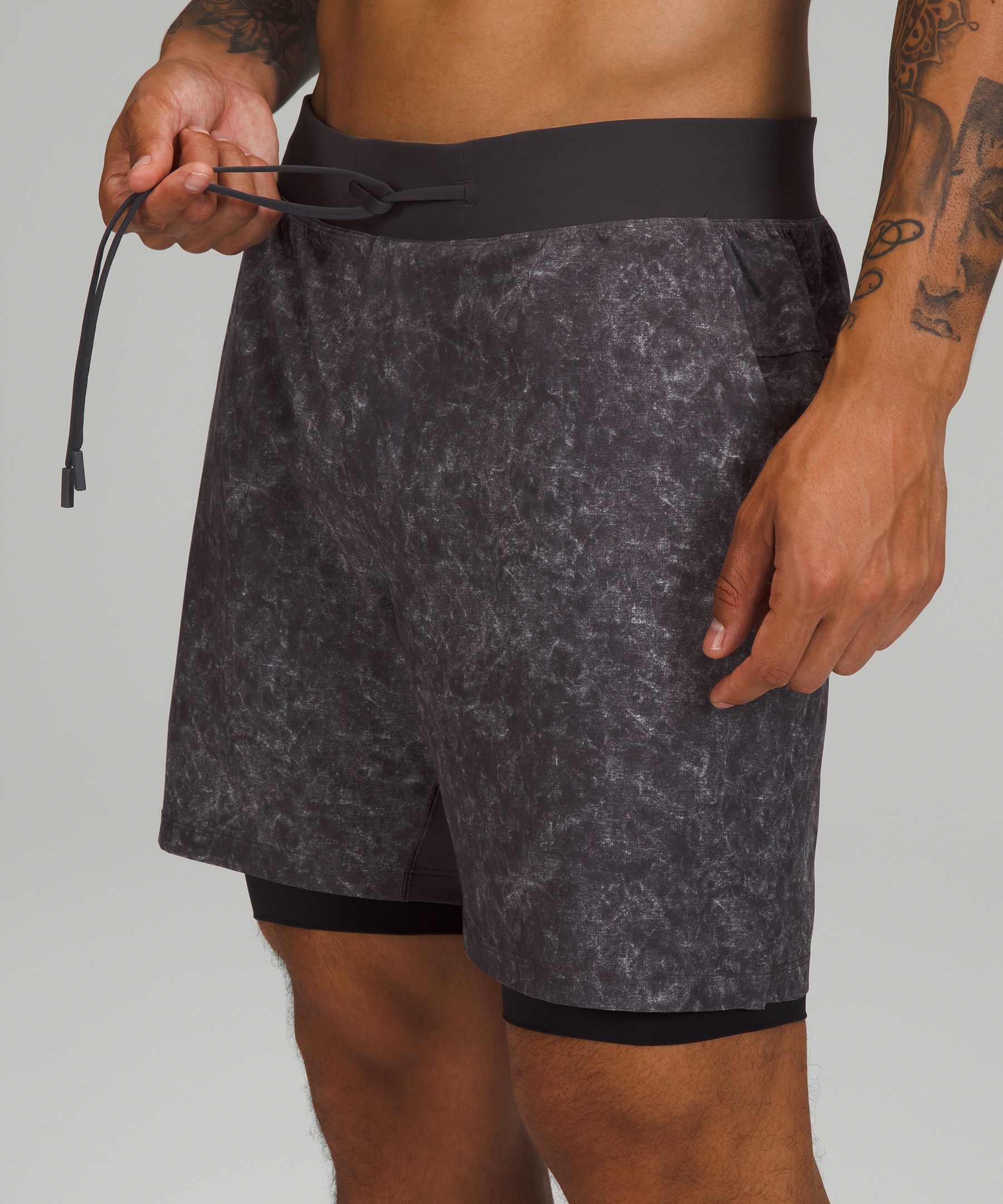 Lululemon T.H.E. Short 7 *Nulux Liner - Heathered Texture Printed