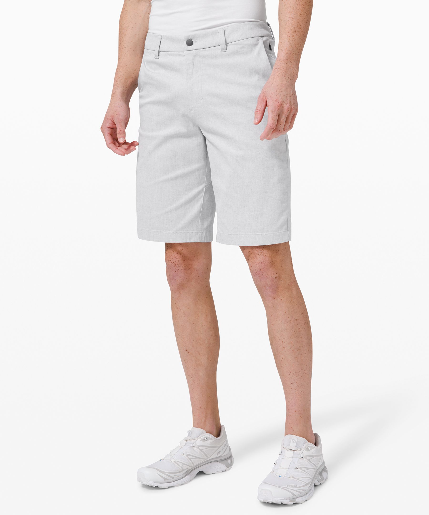 Lululemon Commission Relaxed Fit Shorts 11" Qwick Oxford In White/black