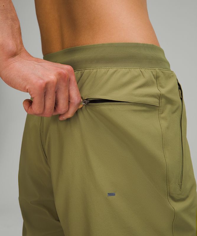 Pantalones cortos License to Train sin forro, 18 cm