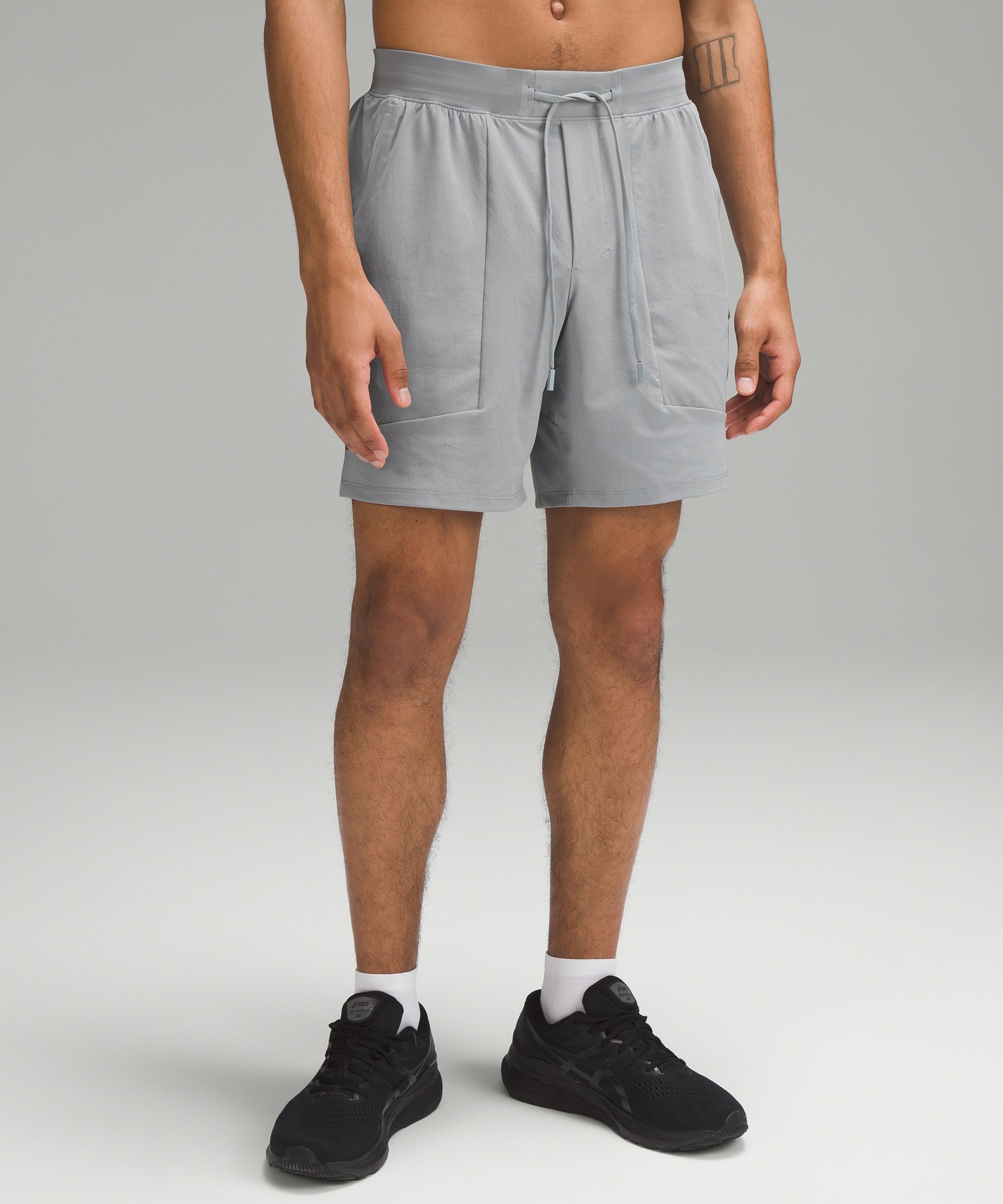 Lululemon License To Train Linerless Shorts 7" In Rhino Grey