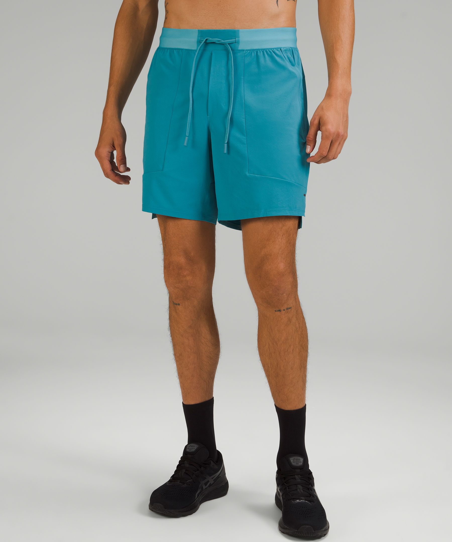 Lululemon License To Train Linerless Shorts 7 In Crest