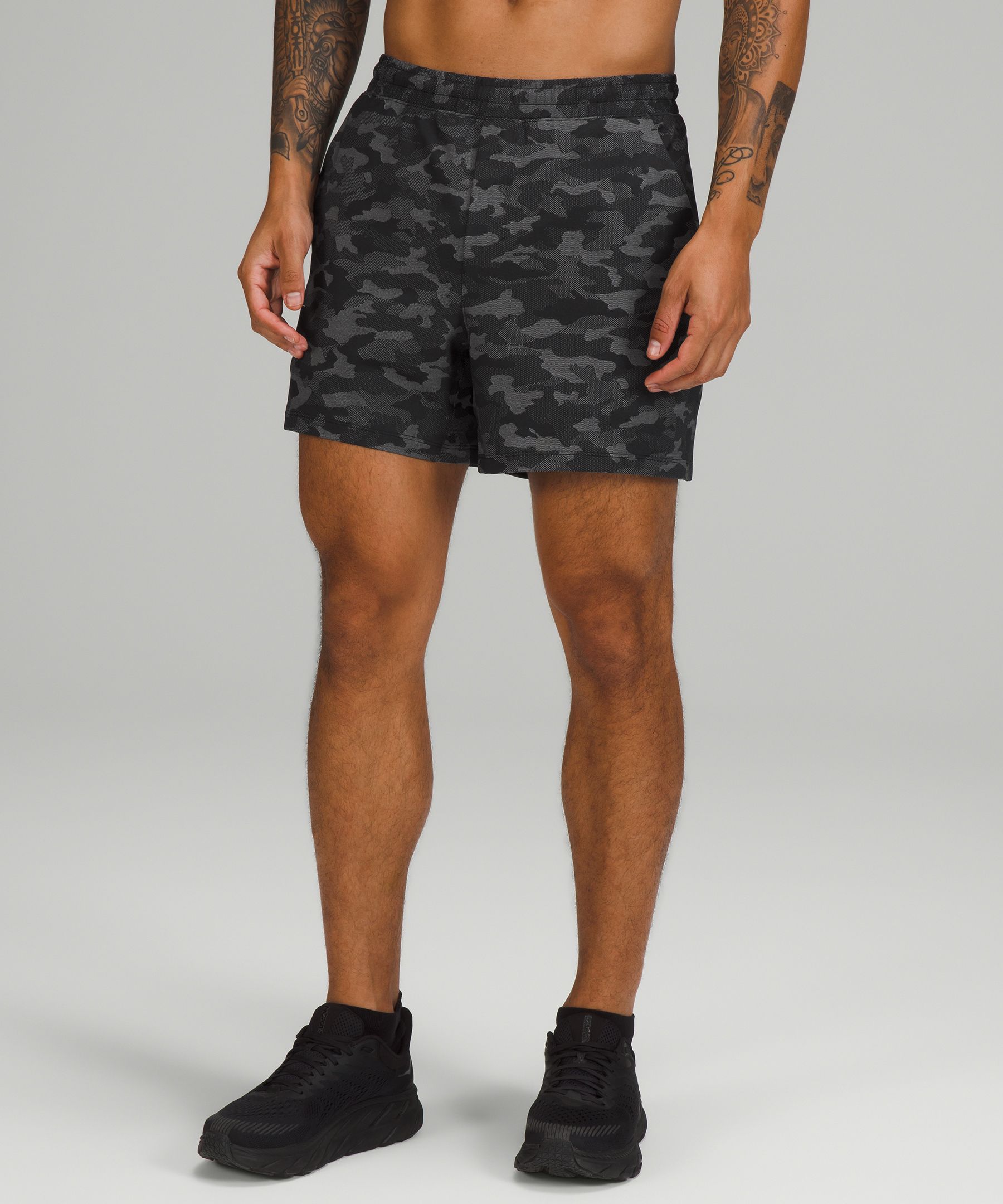 Variegated Mesh Camo Black