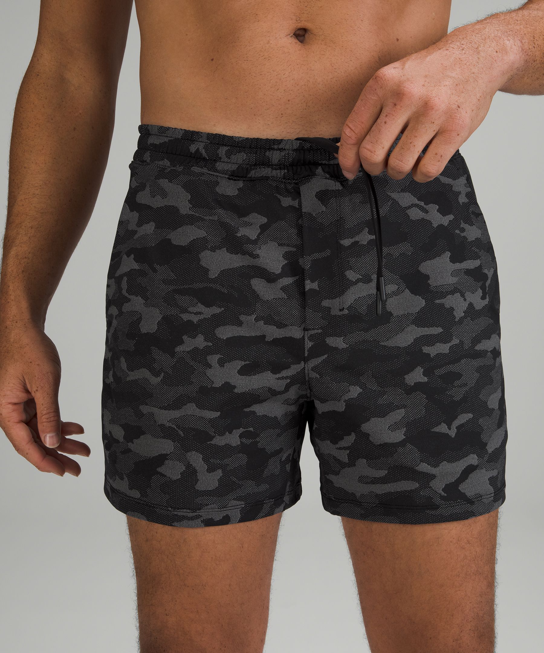 Lululemon Pace Breaker Linerless Shorts 5 In Variegated Mesh Camo Black