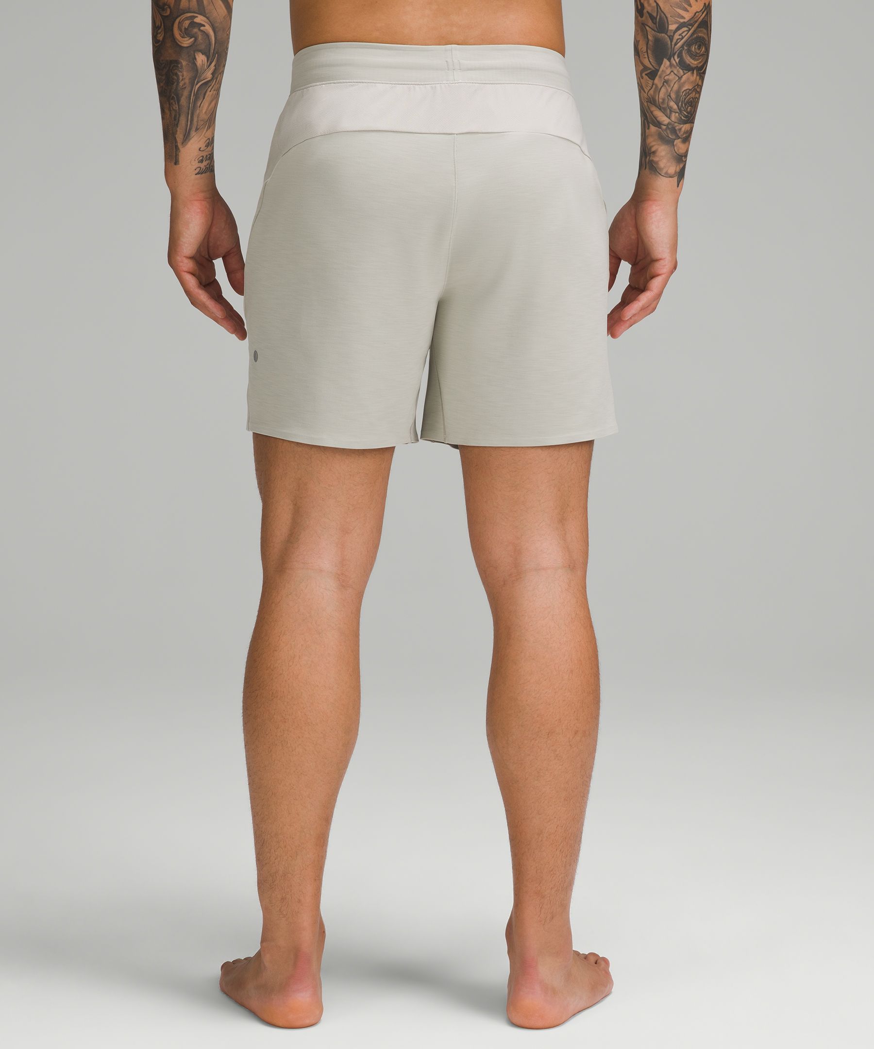 Lululemon 2025 khaki shorts