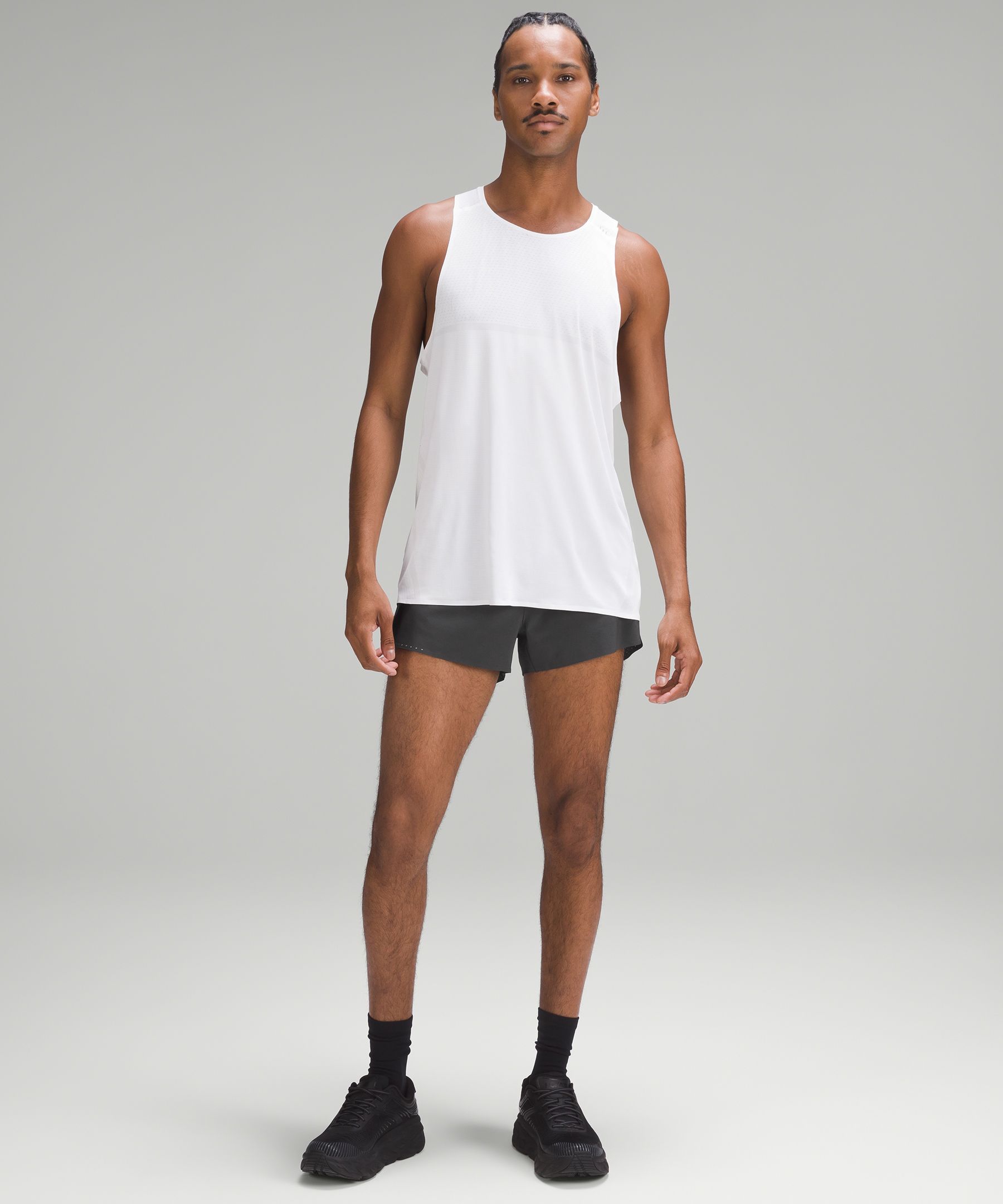 Fast and Free Reflective Short 3