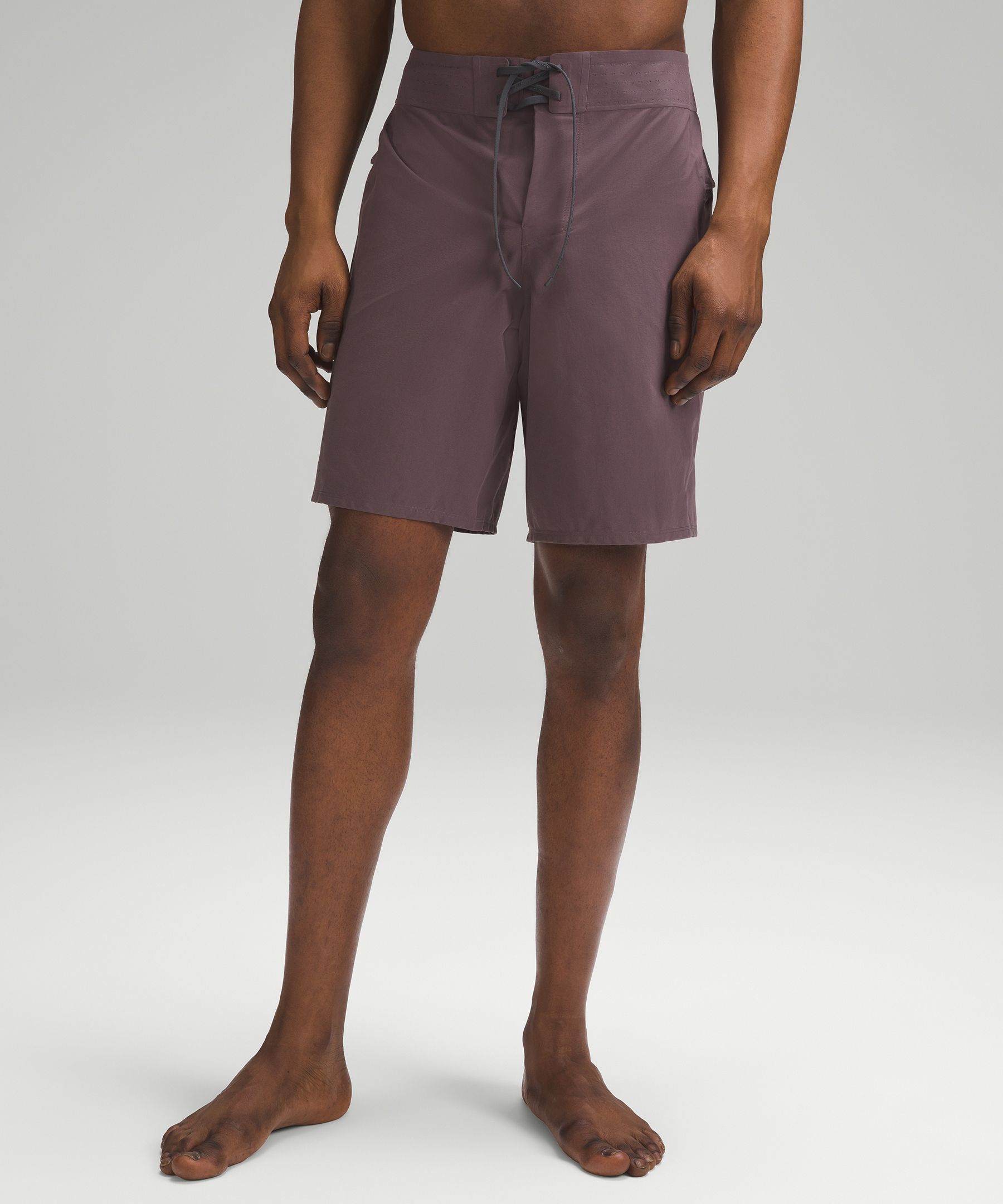 Lululemon store board shorts