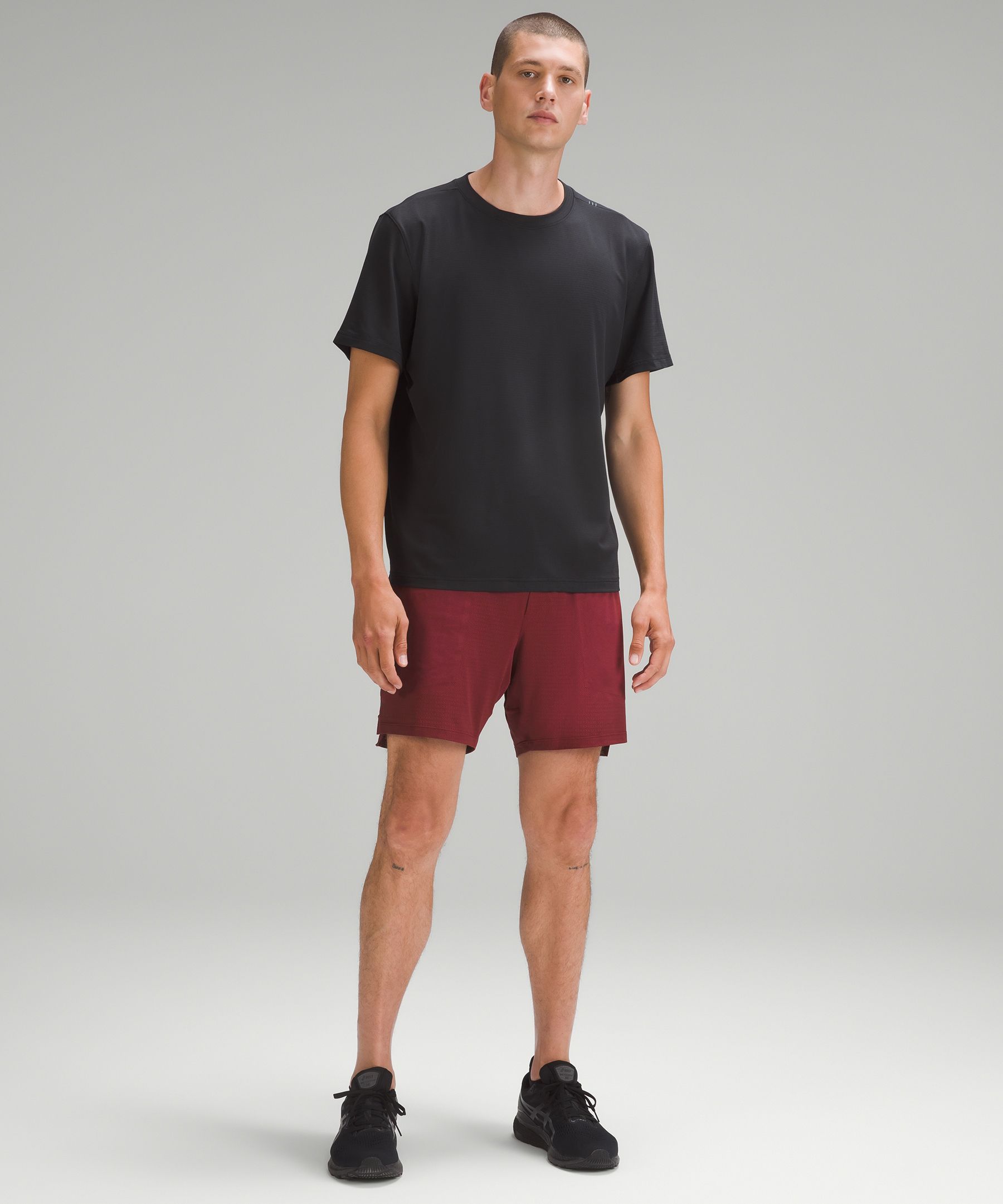 Red lululemon hot sale shorts mens