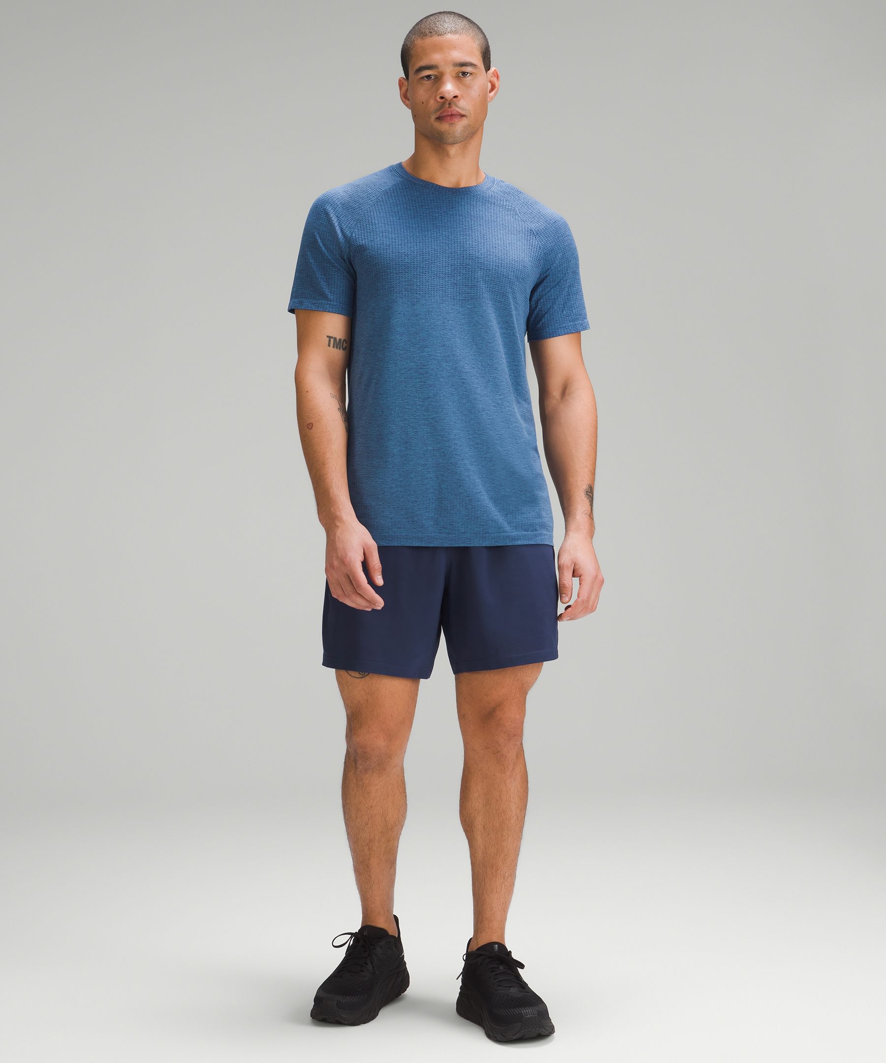 Navy Running/Training Shorts - Men's Pace Breaker Linerless Short 7 - Size M | Lululemon