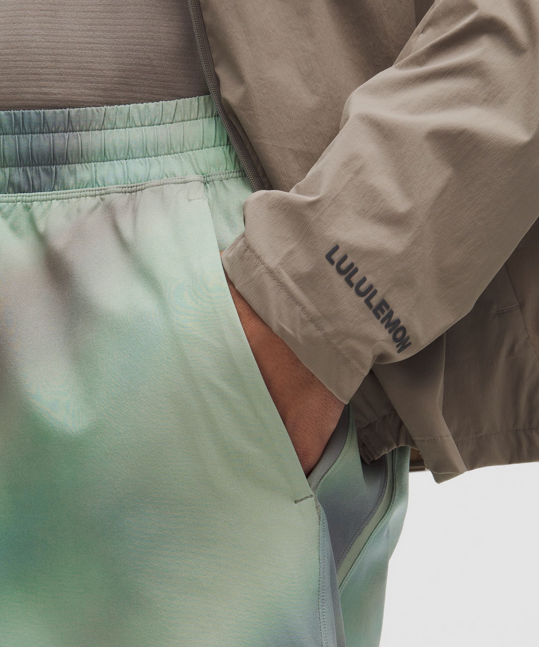 Lululemon Pace Breaker Linerless Short 7"