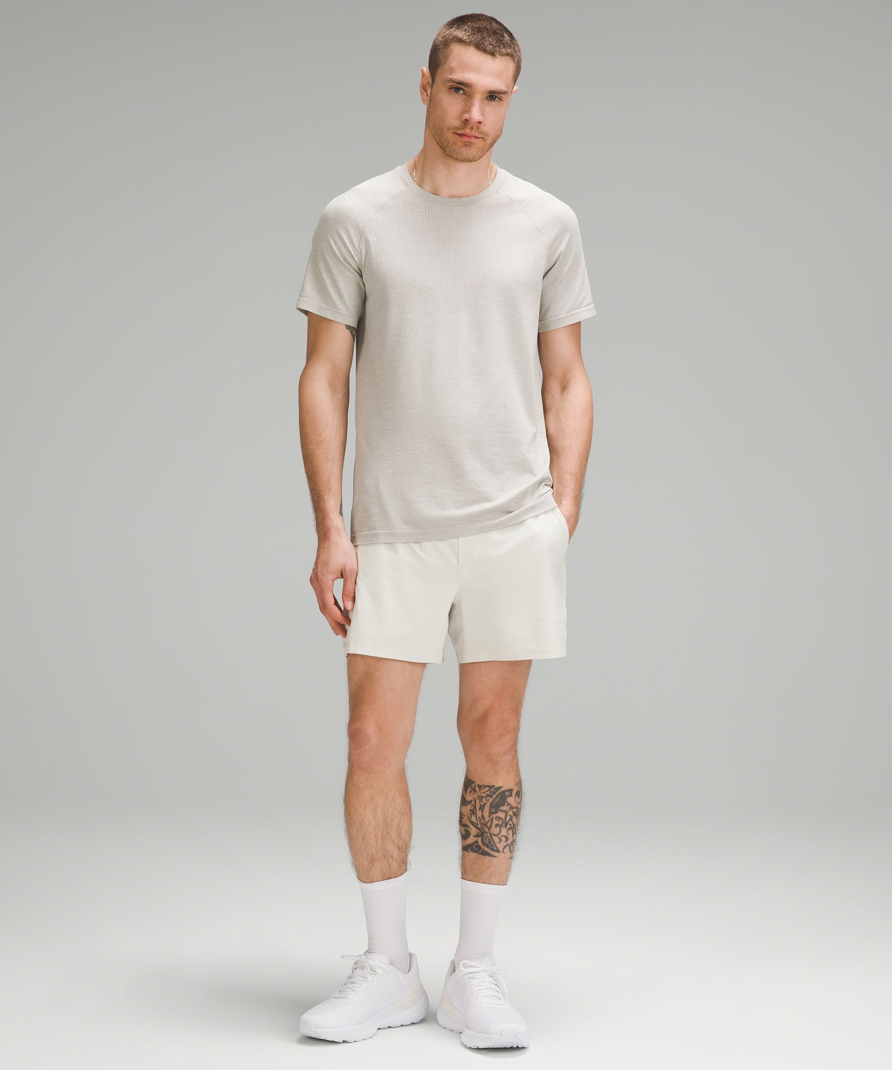 Lululemon men's hot sale 5 inch shorts