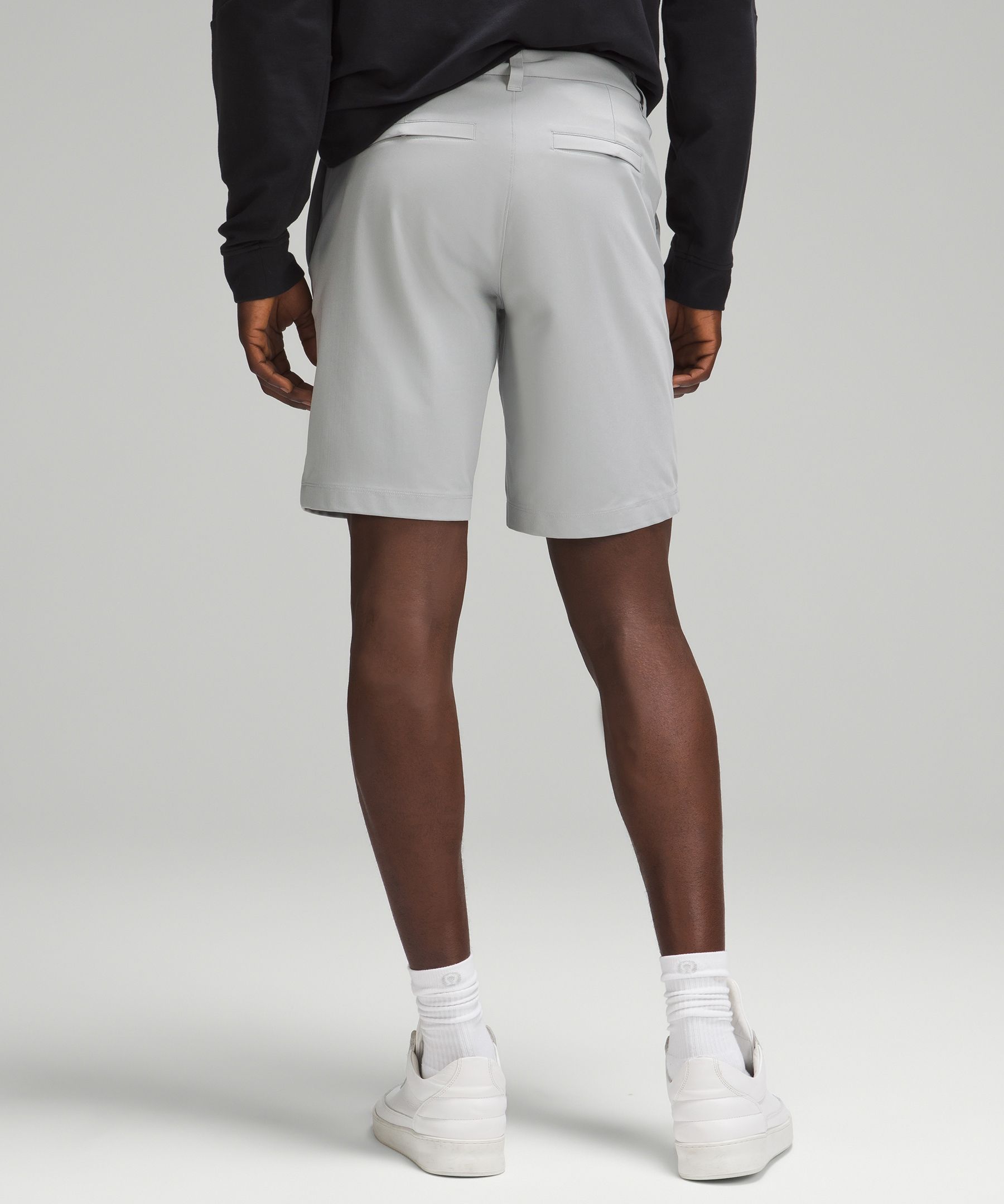 Commission Classic-Fit Short 9