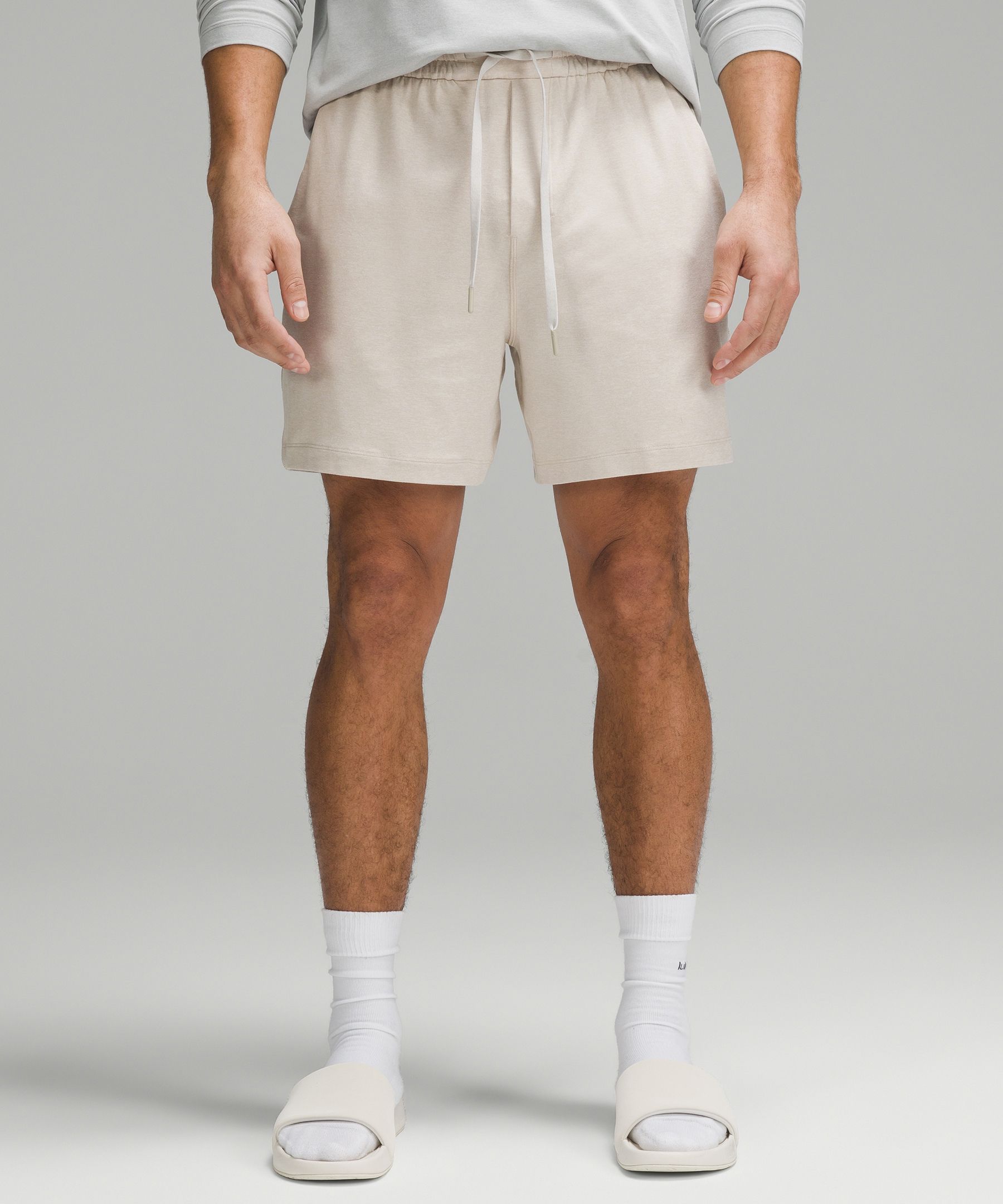 Soft loungewear sweat shorts from Lululemon & . 🔗 in b!o