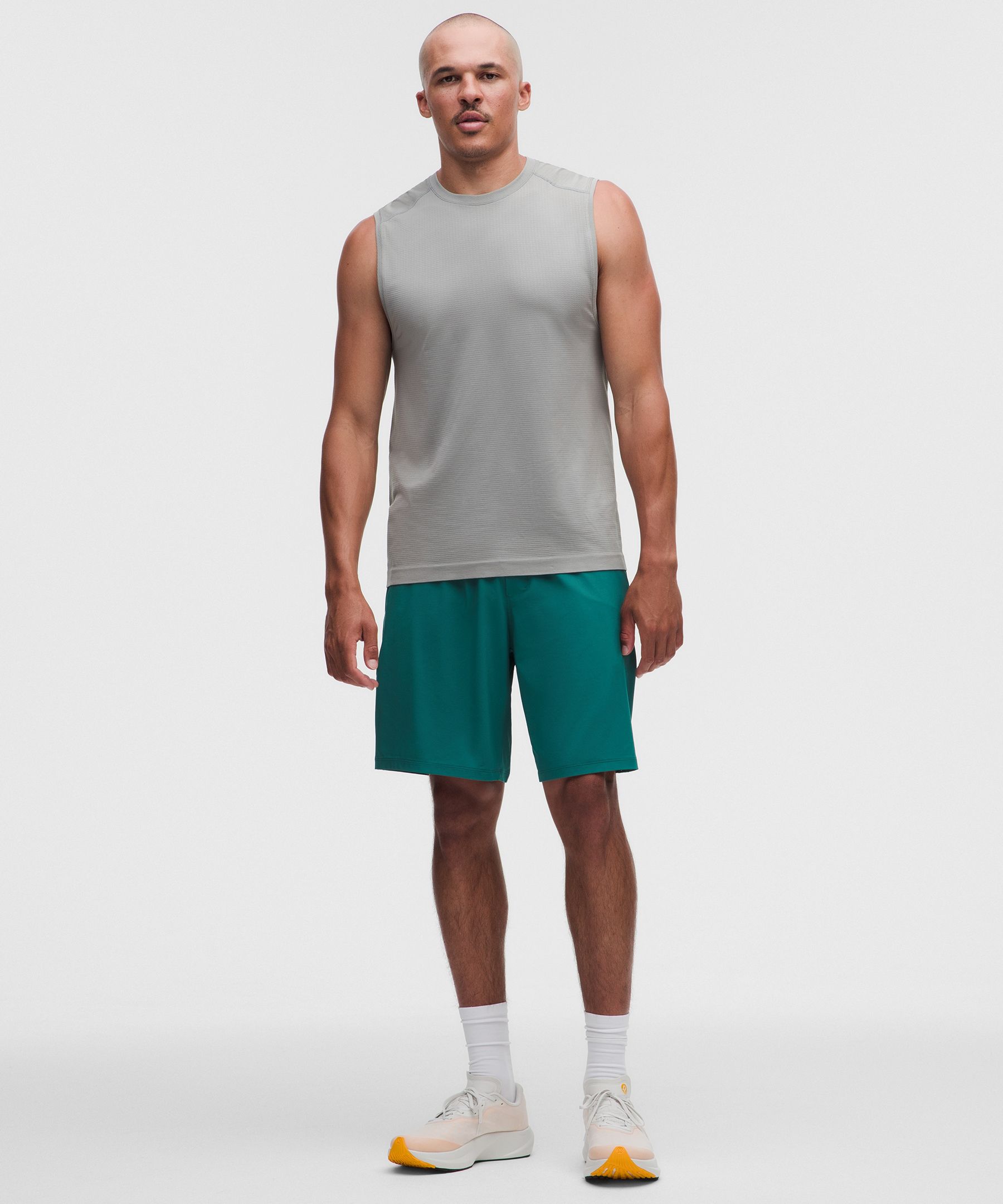 Pace Breaker Linerless Short 9"