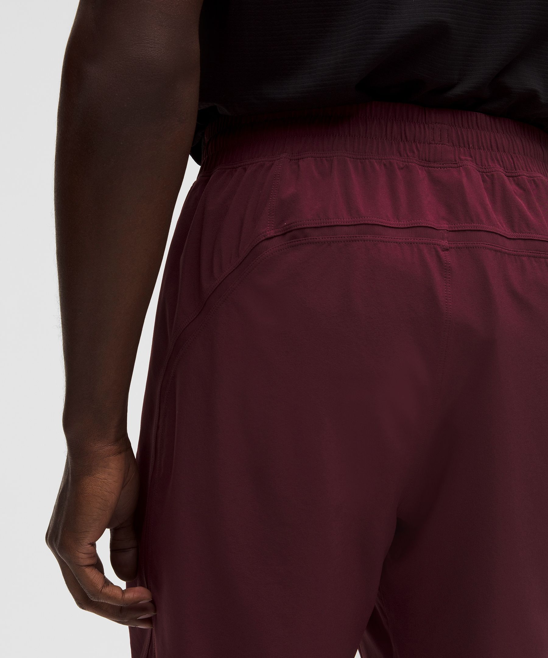 Pace Breaker Linerless Short 9"