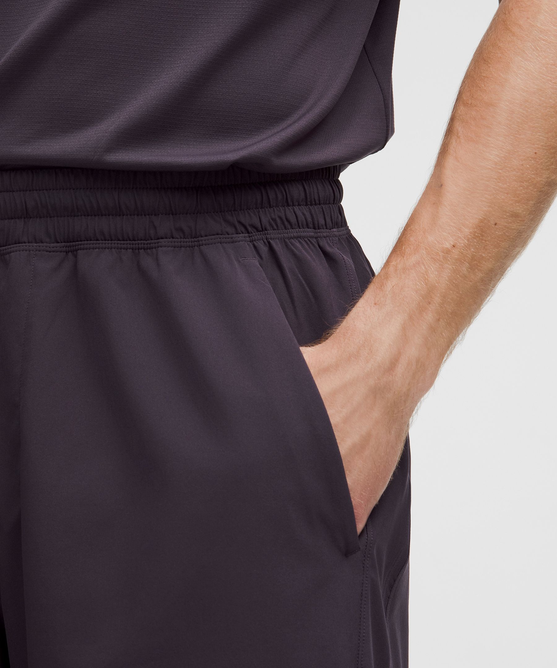 Pace Breaker Linerless Short 9" | Men's Shorts