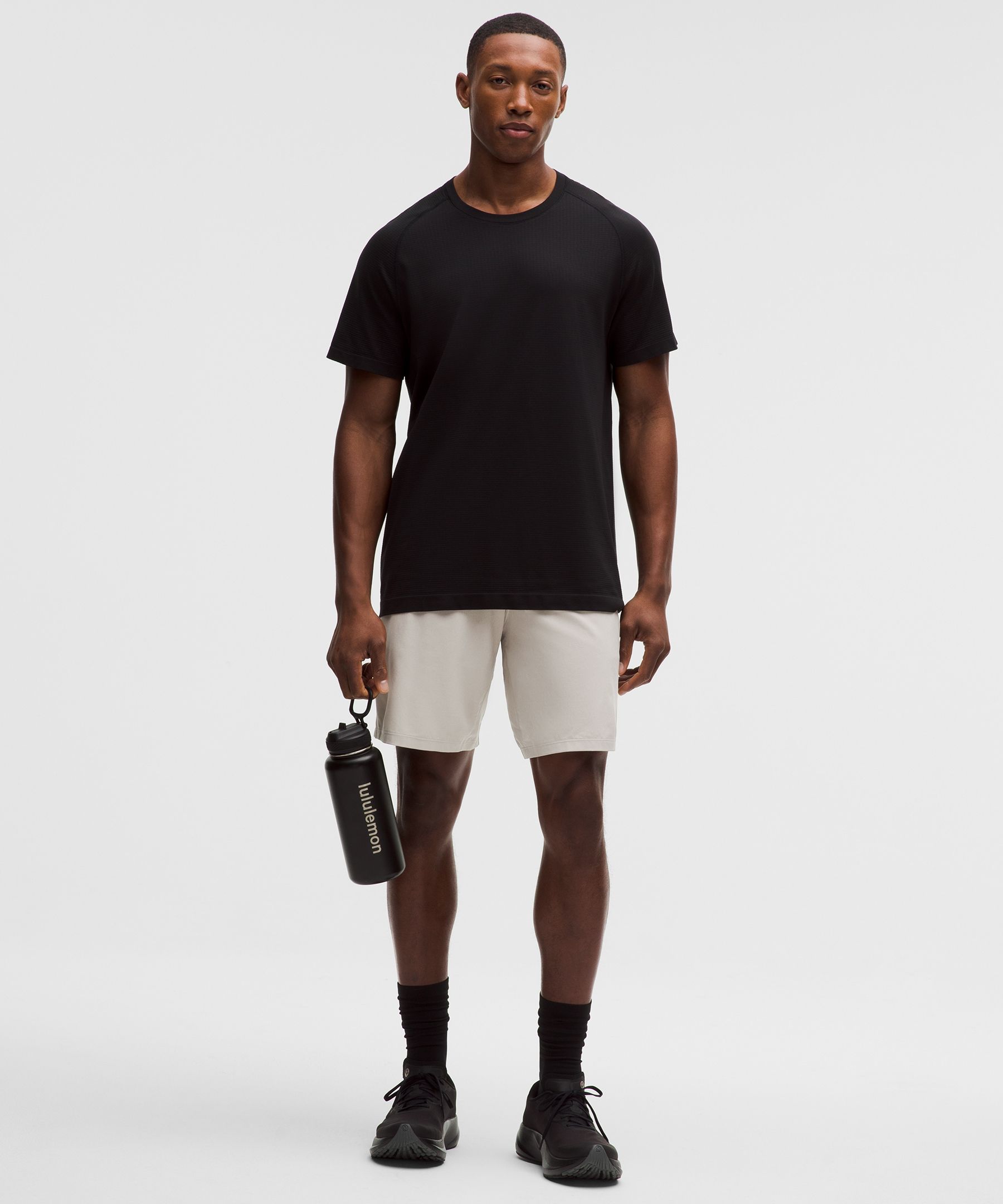 Pace Breaker Linerless Short 9"