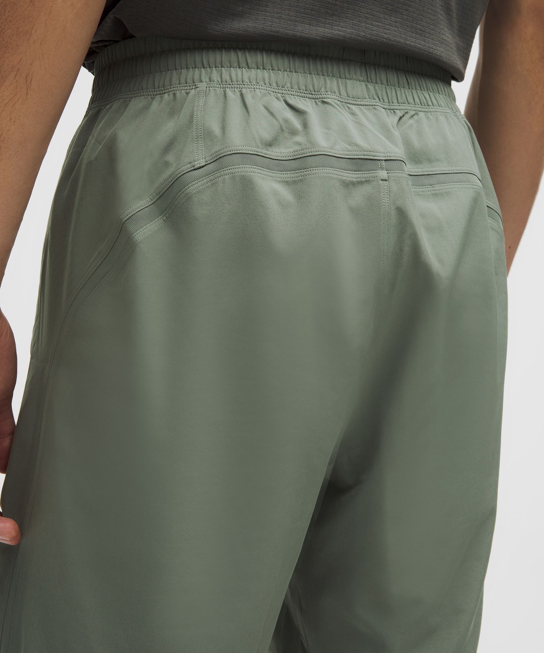 Pace Breaker Linerless Short 9"