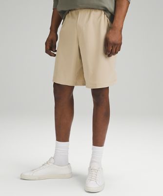 Oversized-Fit Outdoor Cargo Shorts
