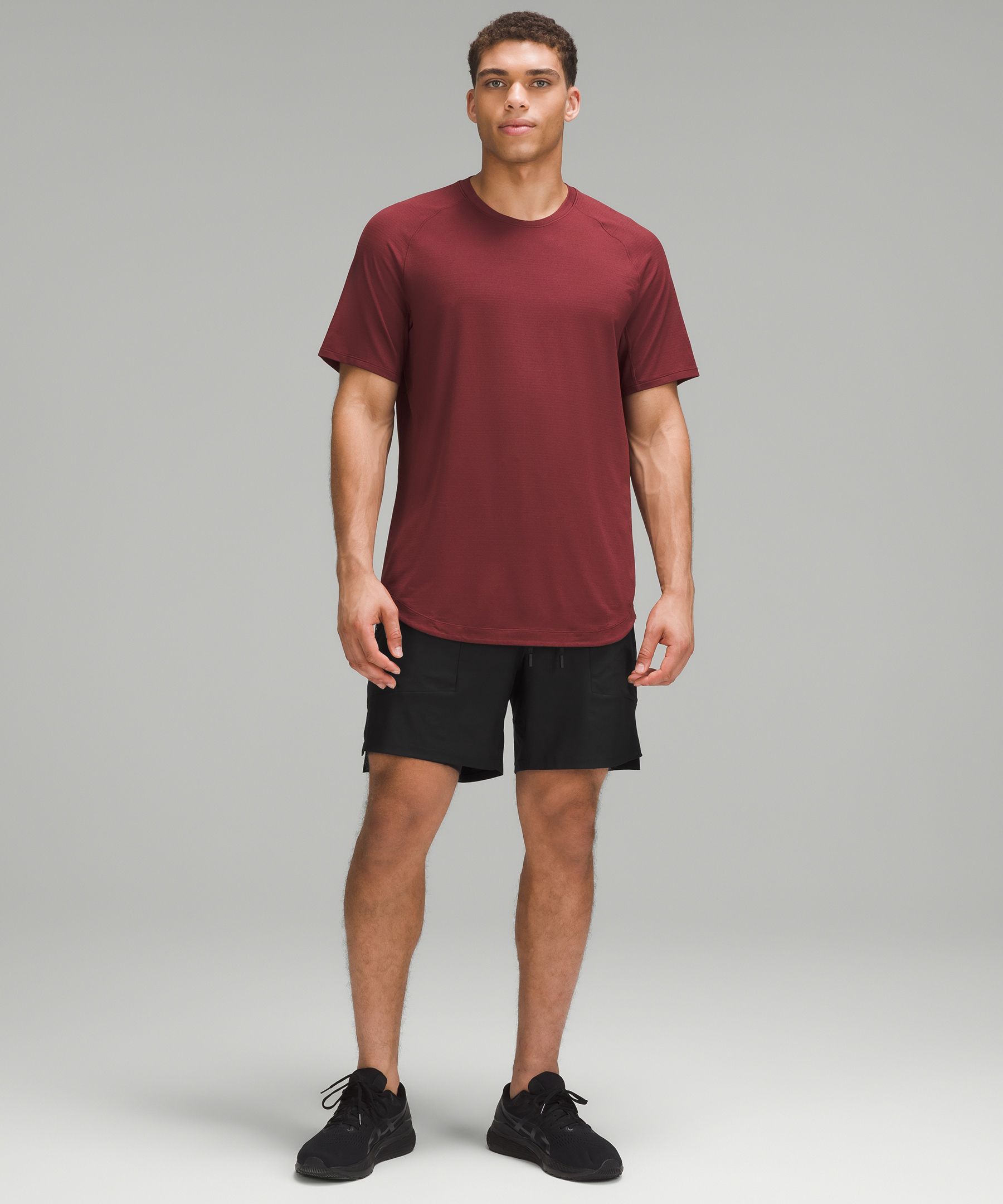 Burgundy License to Train 7'' piqué shorts, Lululemon