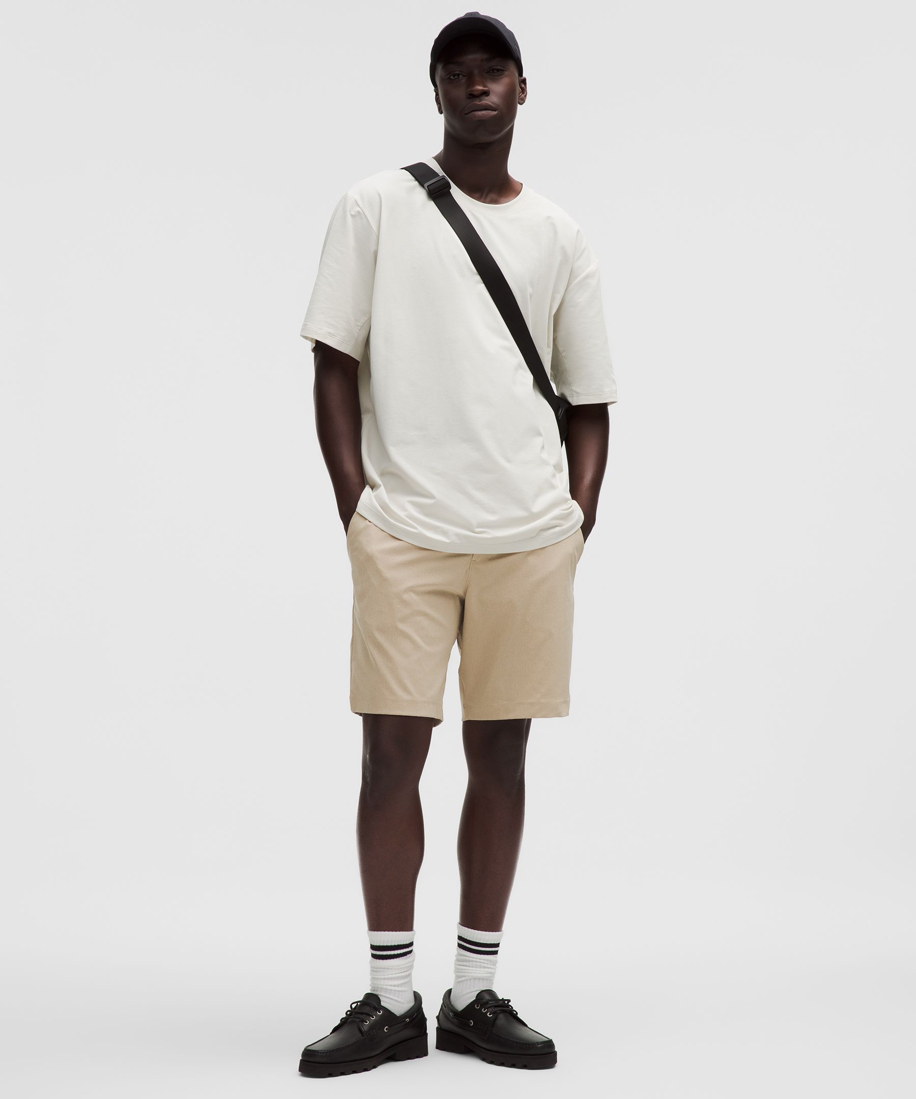 ABC Classic-Fit Short 9" 