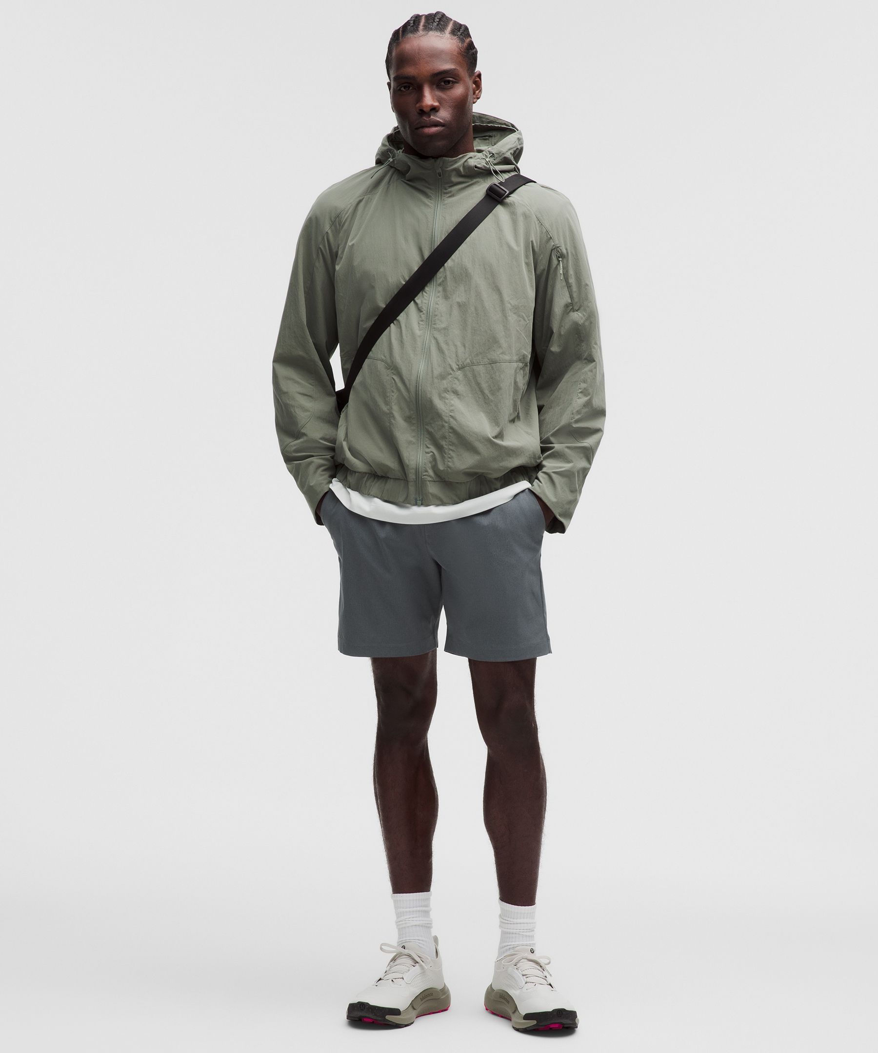 ABC Classic-Fit Short 9" 